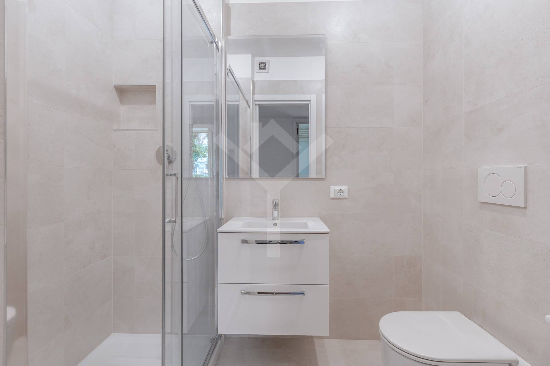 Apartment for Rent to Roma