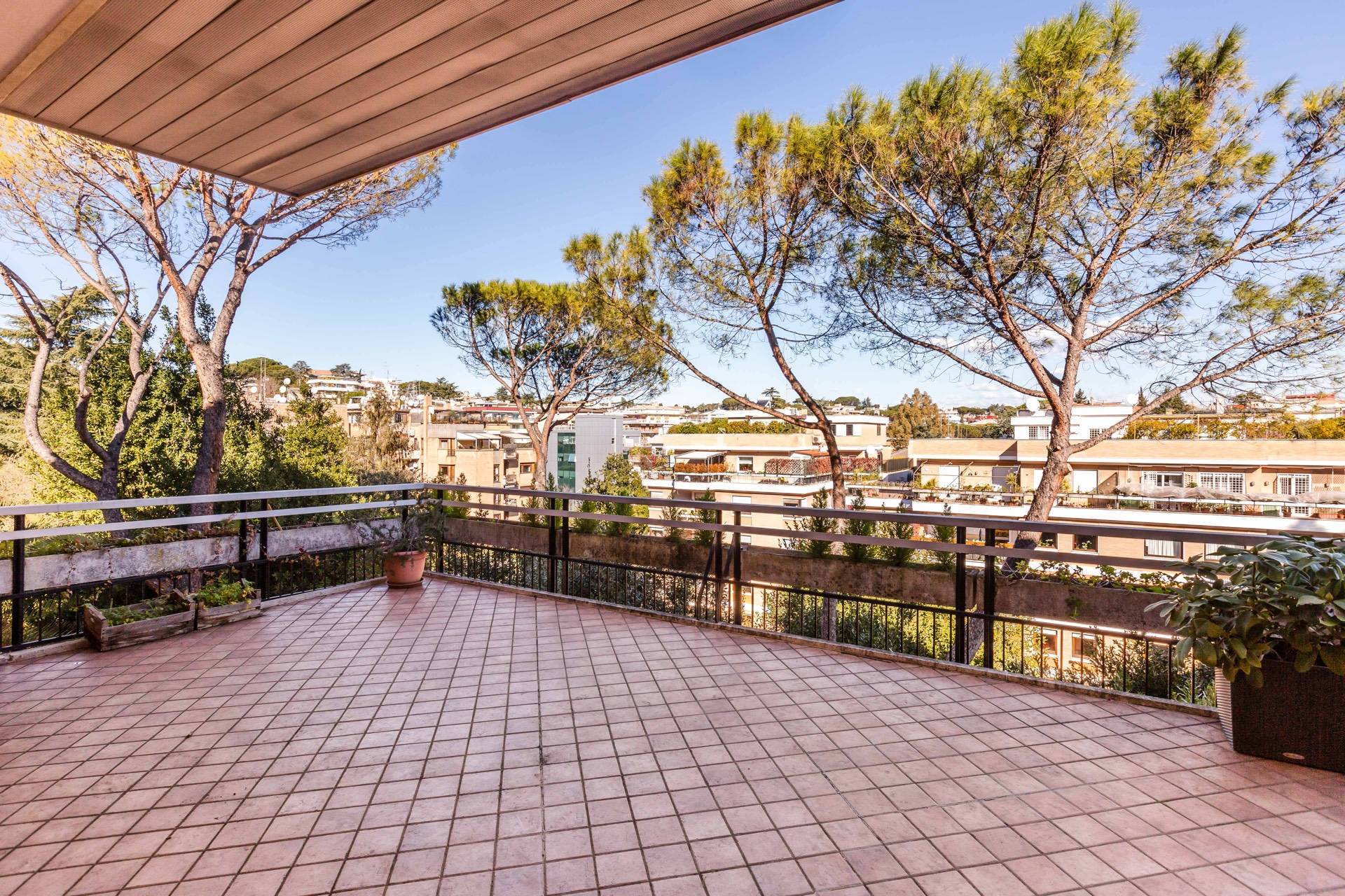 Apartment for Rent to Roma