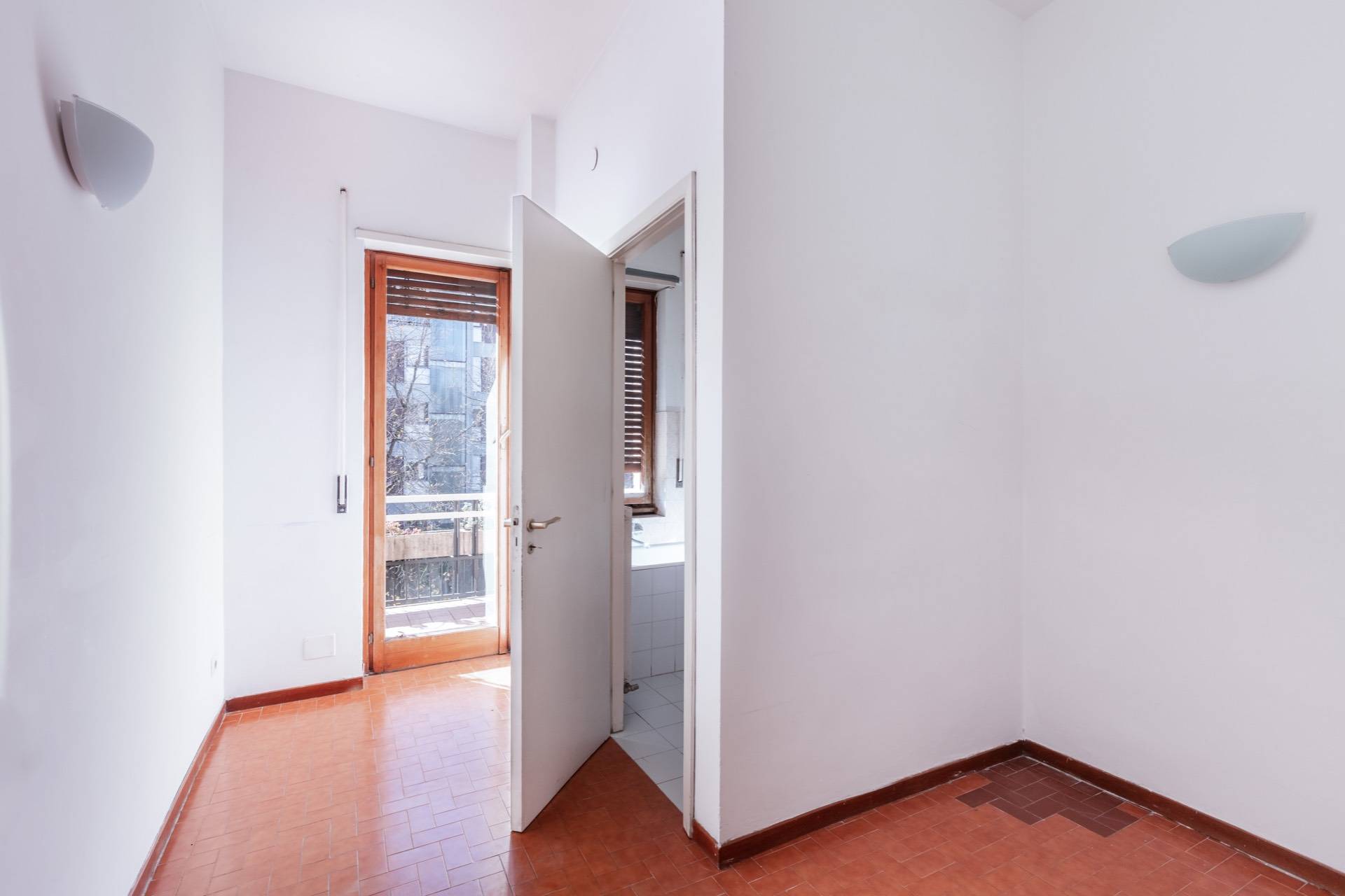 Apartment for Rent to Roma