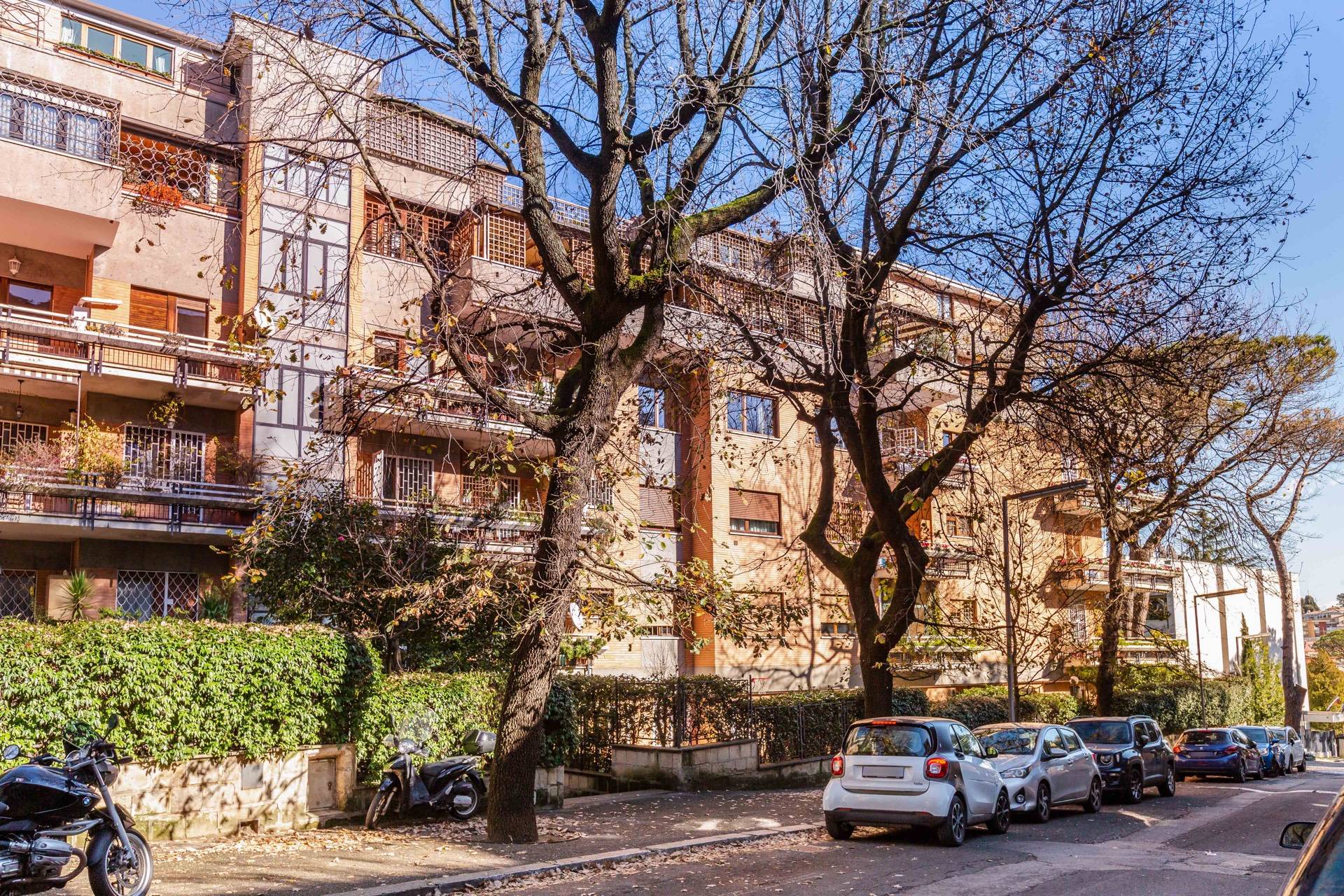 Apartment for Rent to Roma