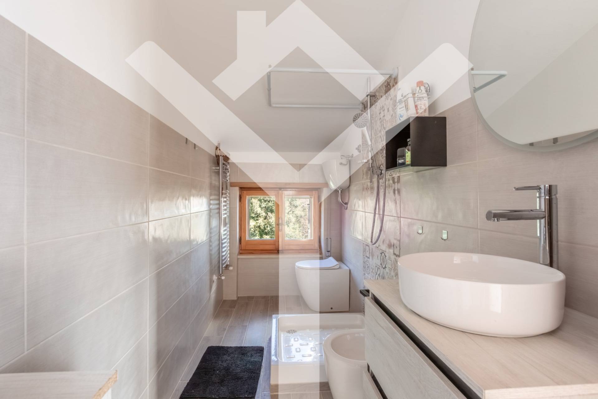 Villa for Sale to Ronciglione