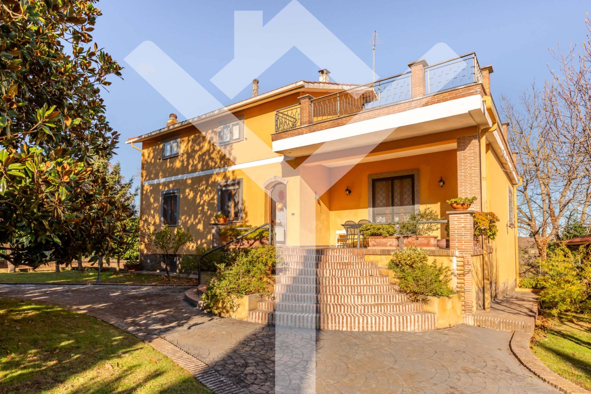 Villa for Sale to Ronciglione