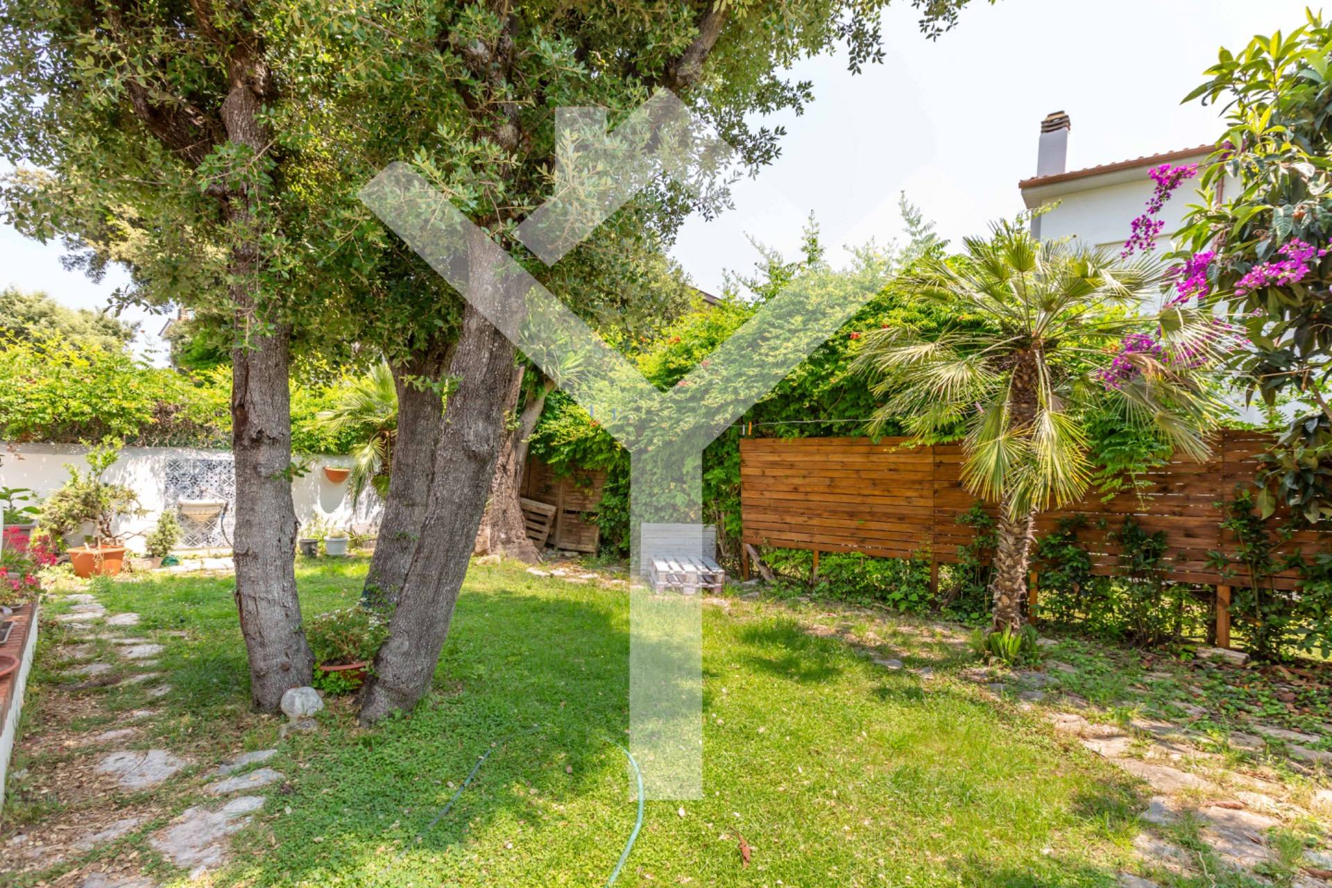 Villa in Affitto a Fiumicino