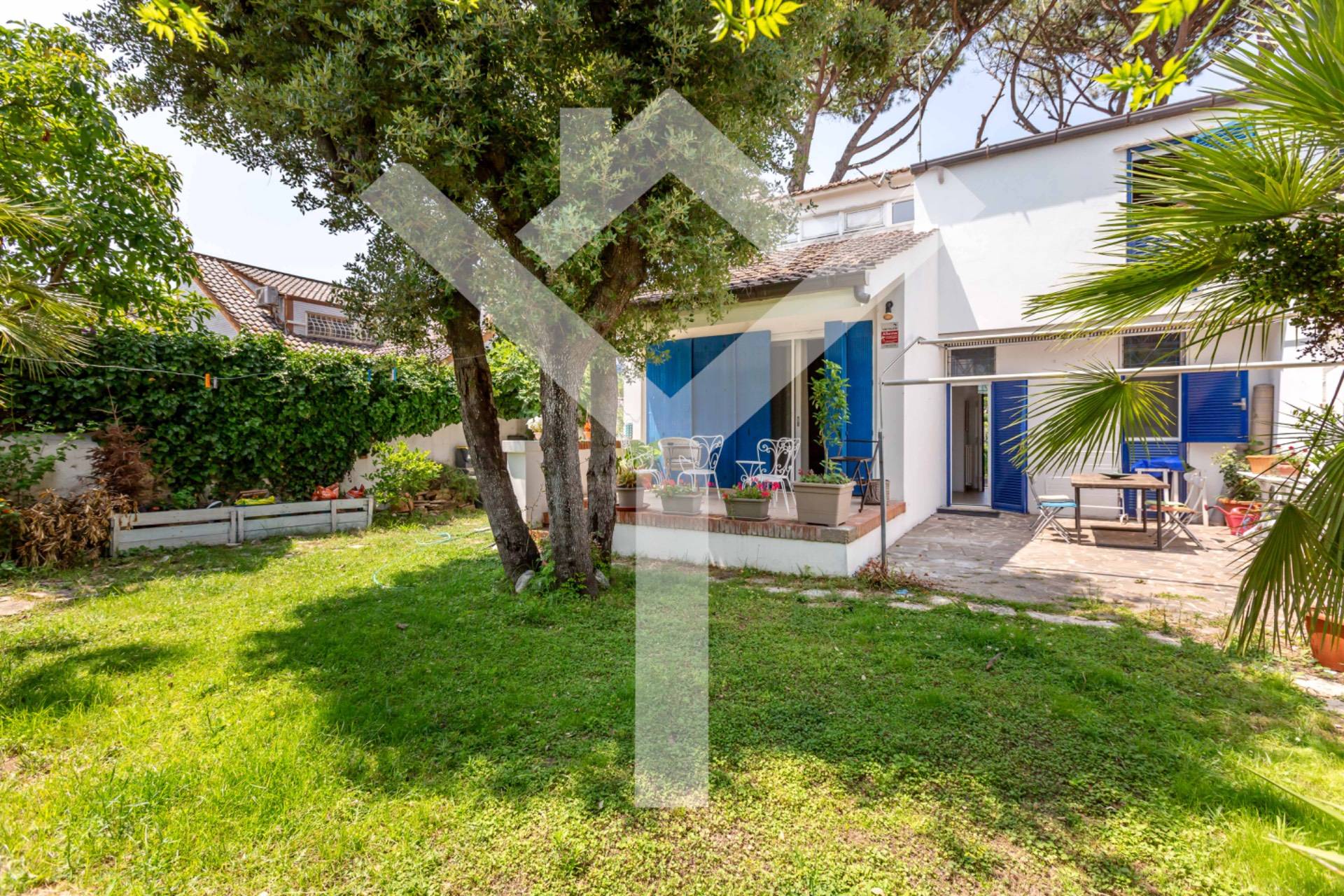 Villa in Affitto a Fiumicino