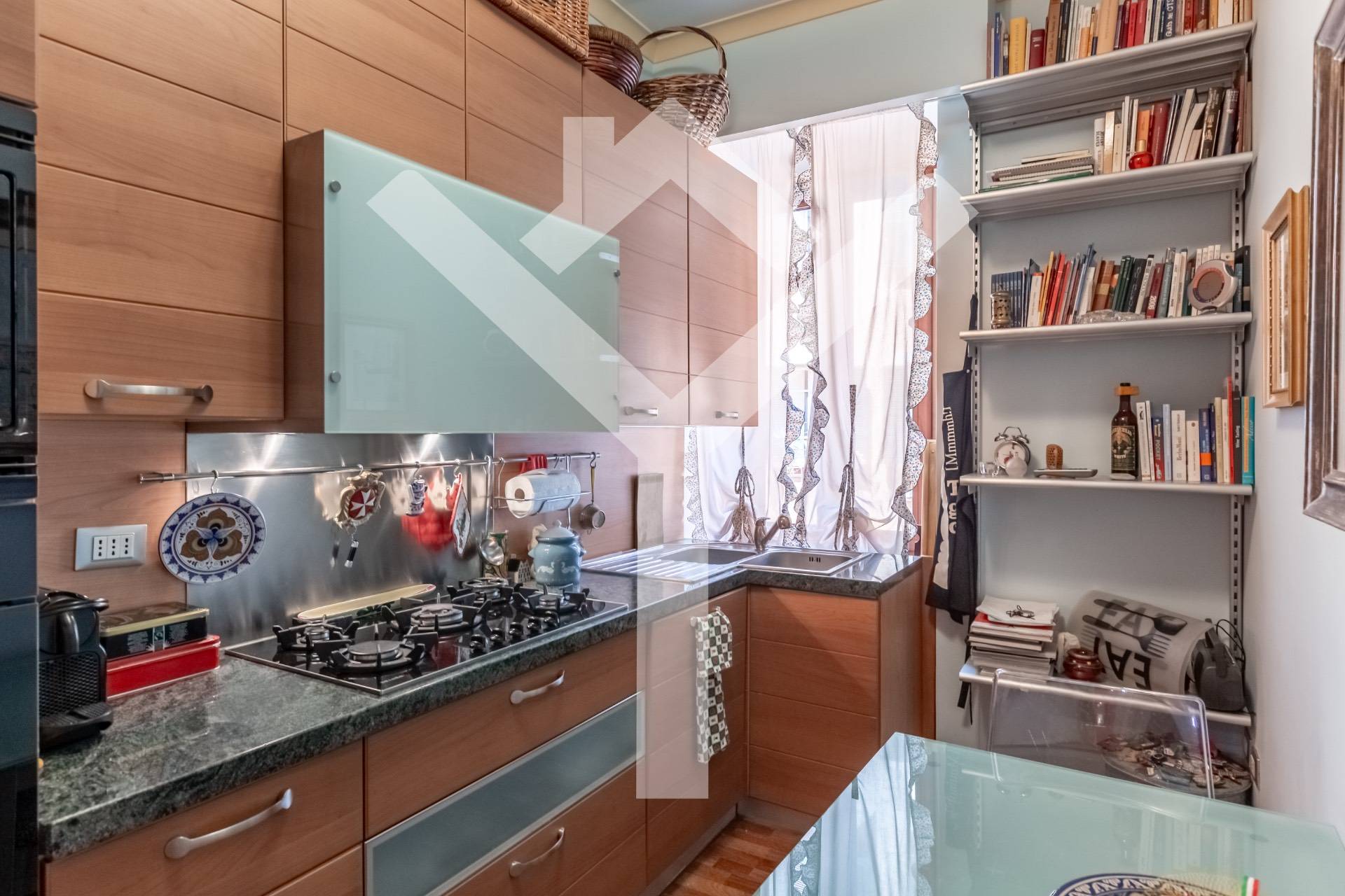 Apartment for Rent to Roma