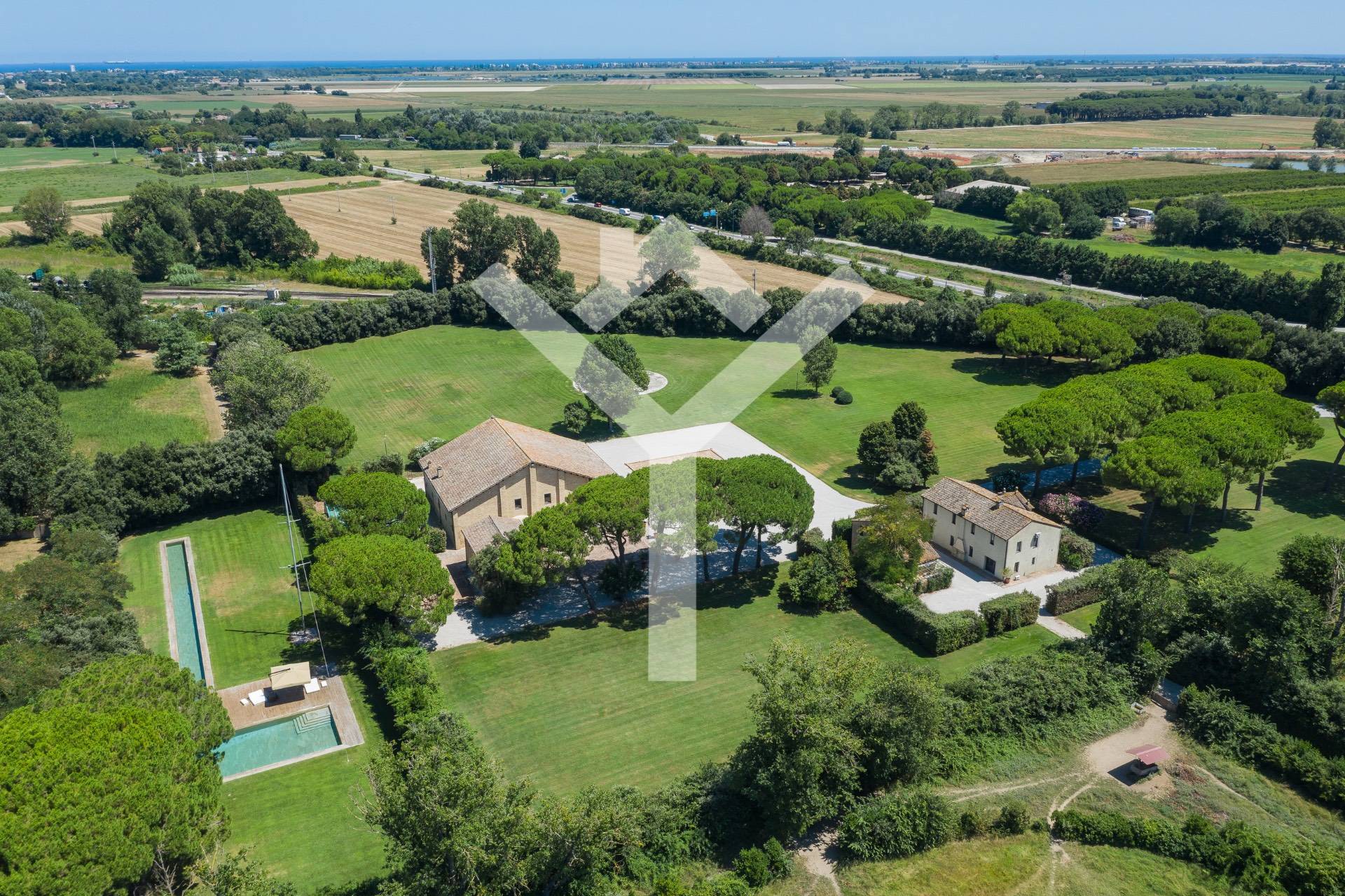 Villa for Sale to Ravenna