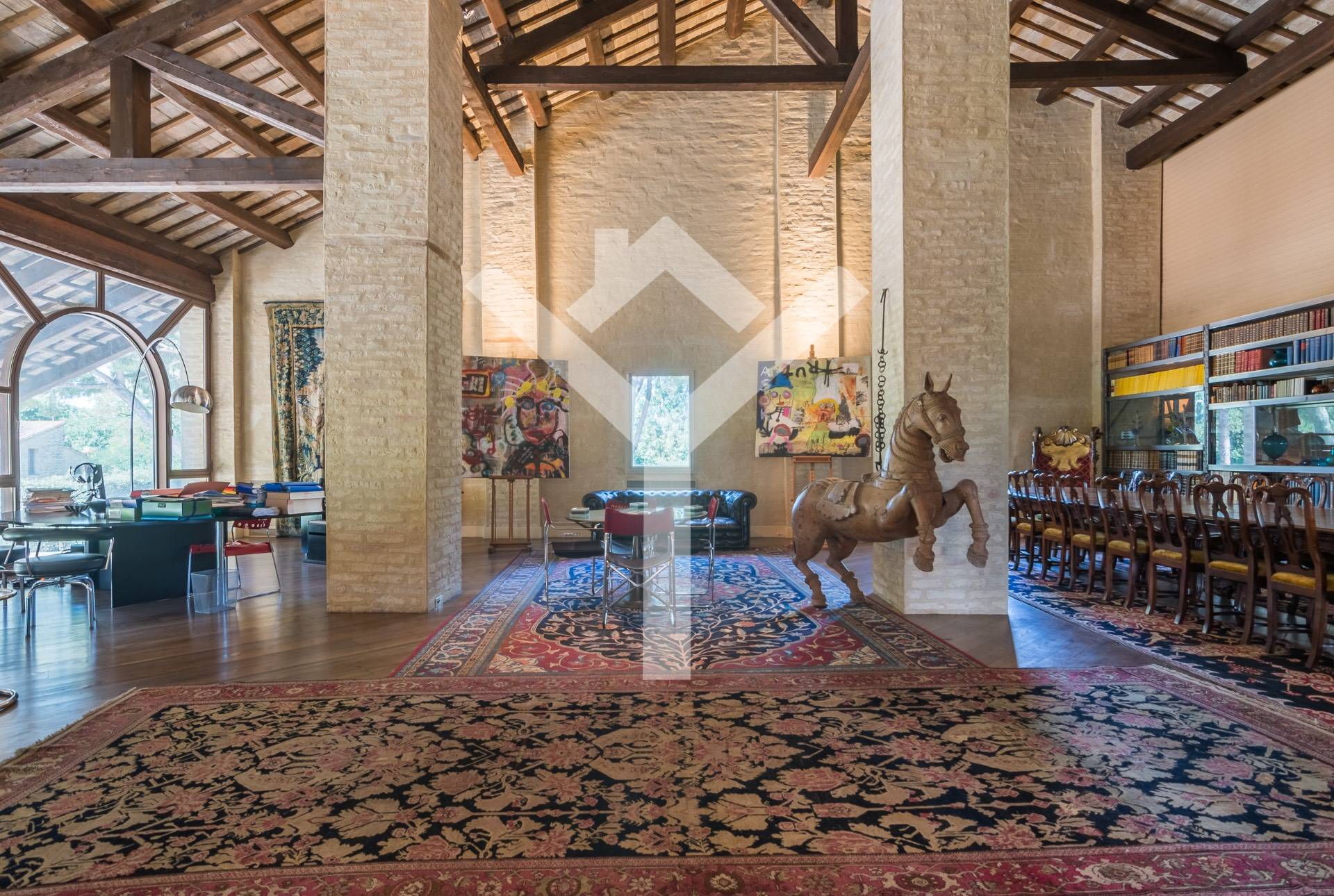 Villa for Sale to Ravenna