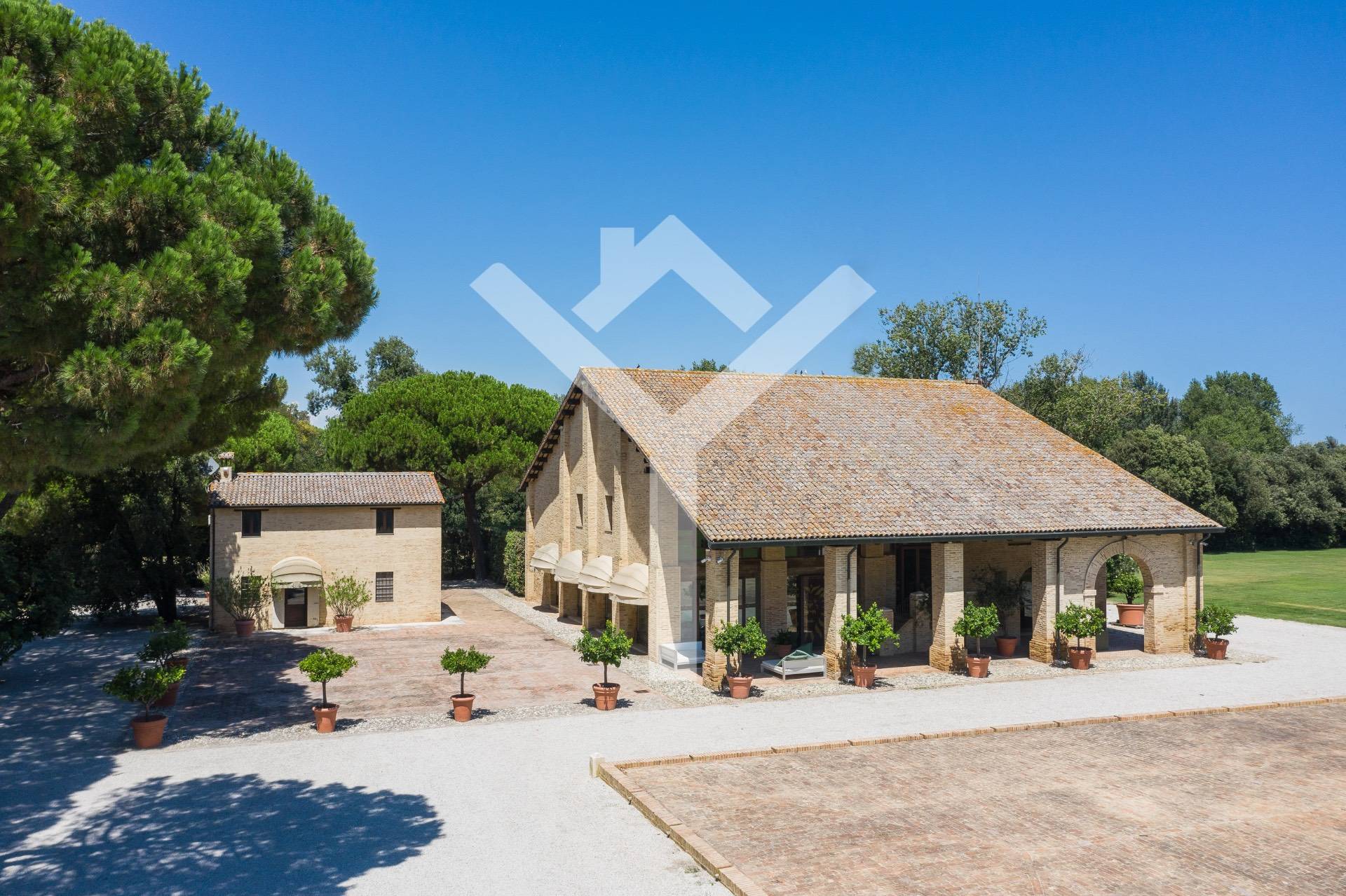 Villa for Sale to Ravenna