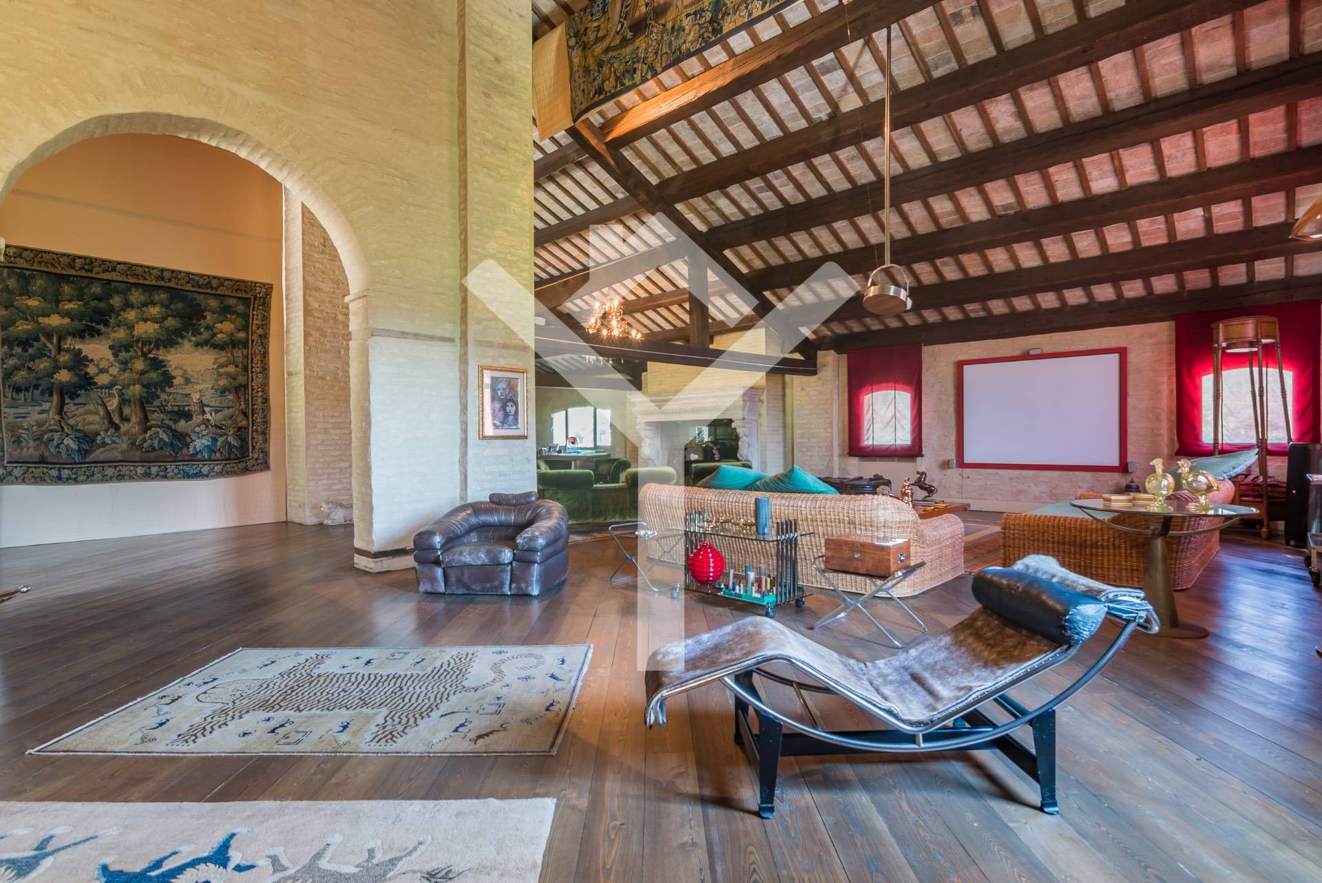 Villa for Sale to Ravenna