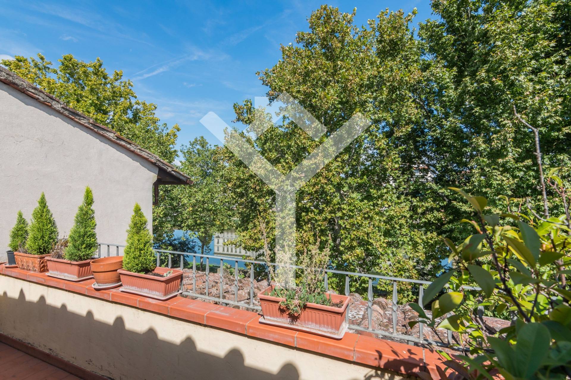 Villa for Sale to Firenze