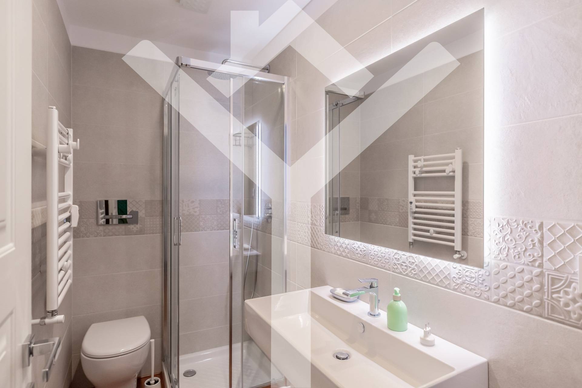 Penthouse for Sale to Roma