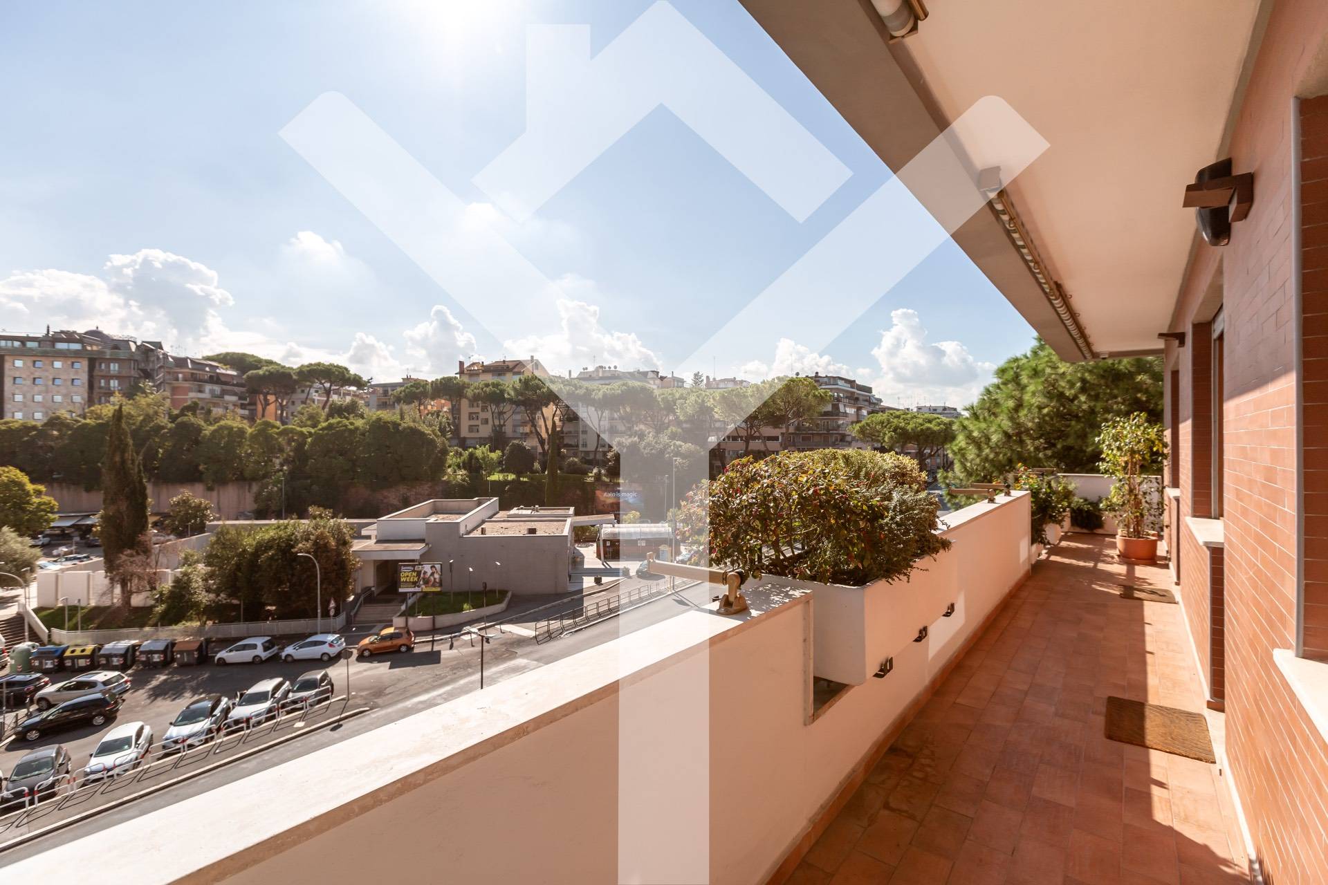 Penthouse for Sale to Roma