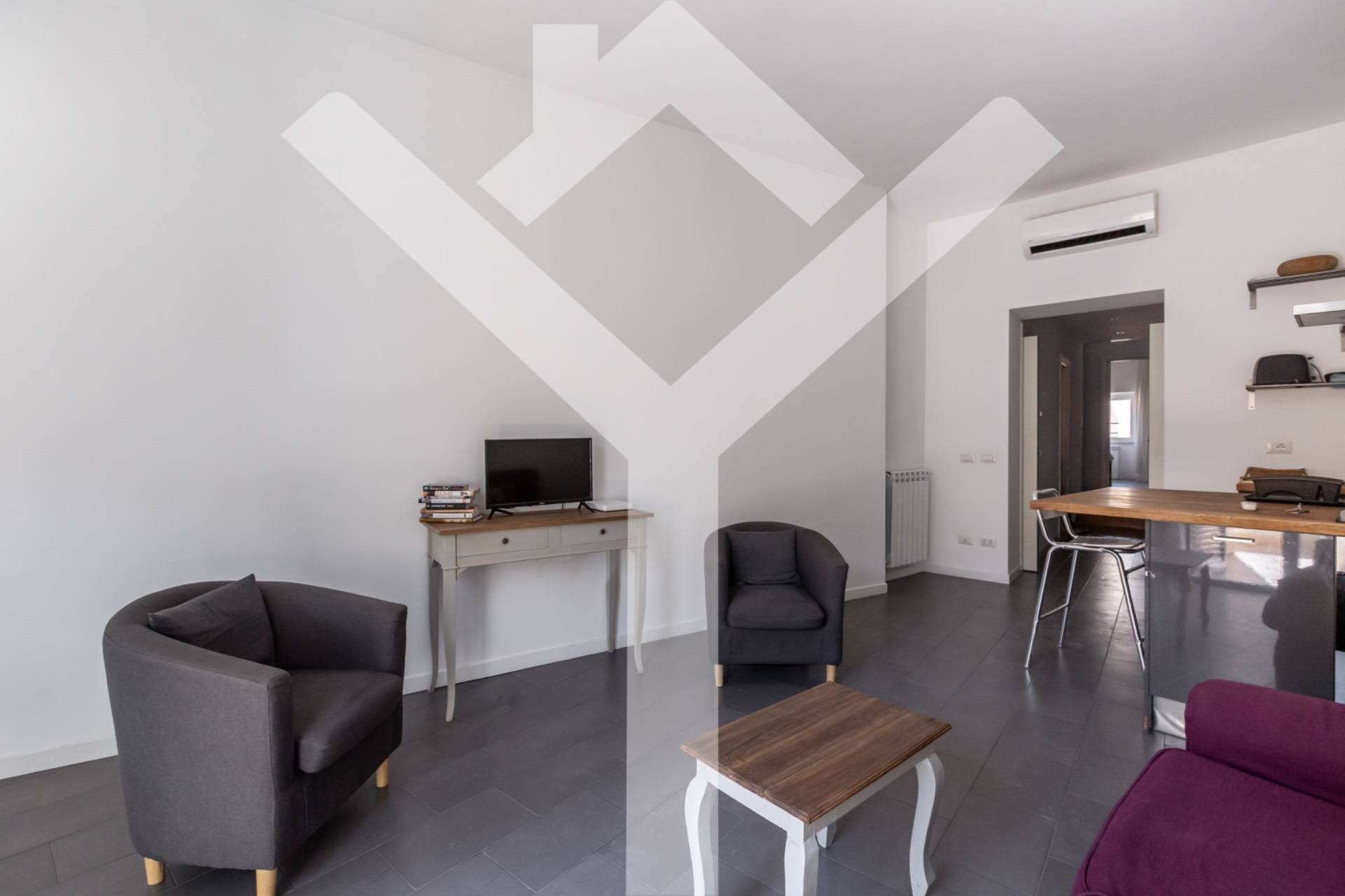 Penthouse for Sale to Roma