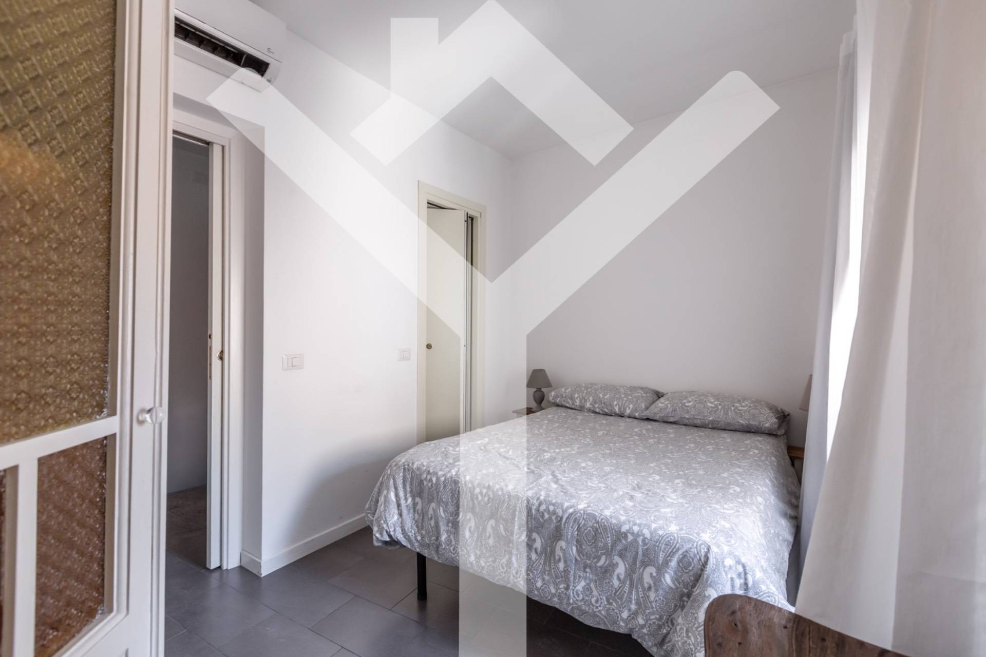 Penthouse for Sale to Roma