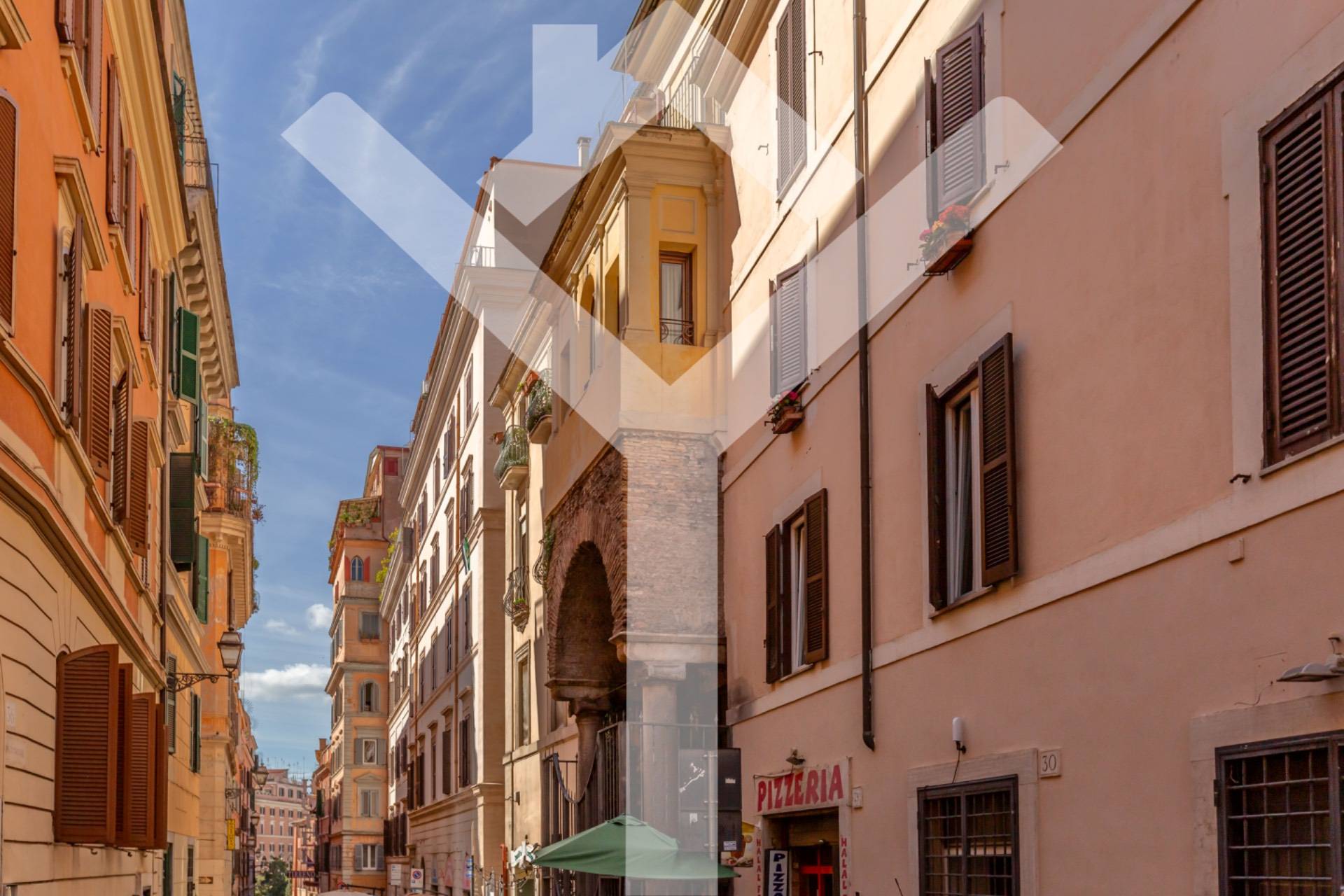 Penthouse for Sale to Roma