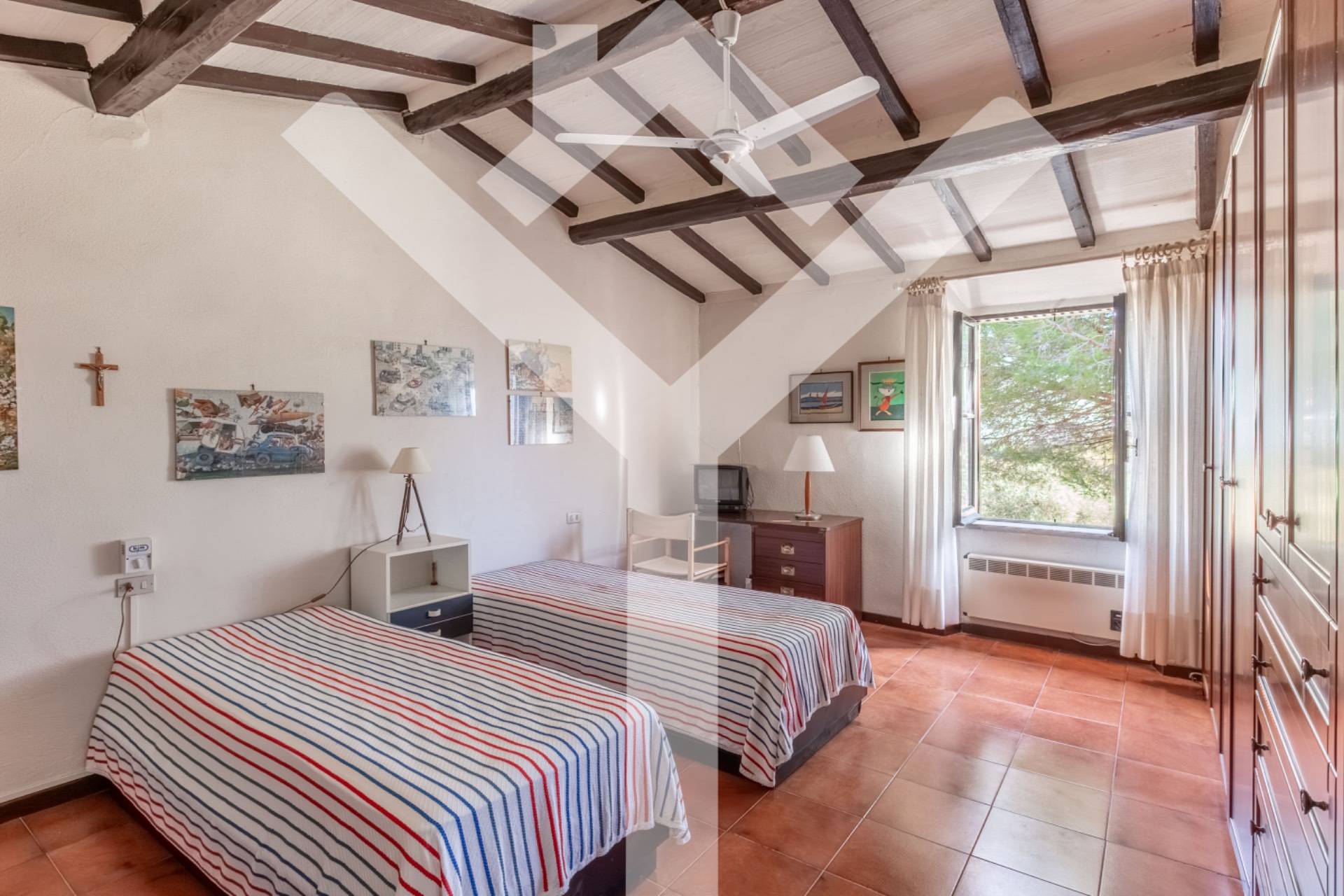 Villa for Sale to Castiglione della Pescaia