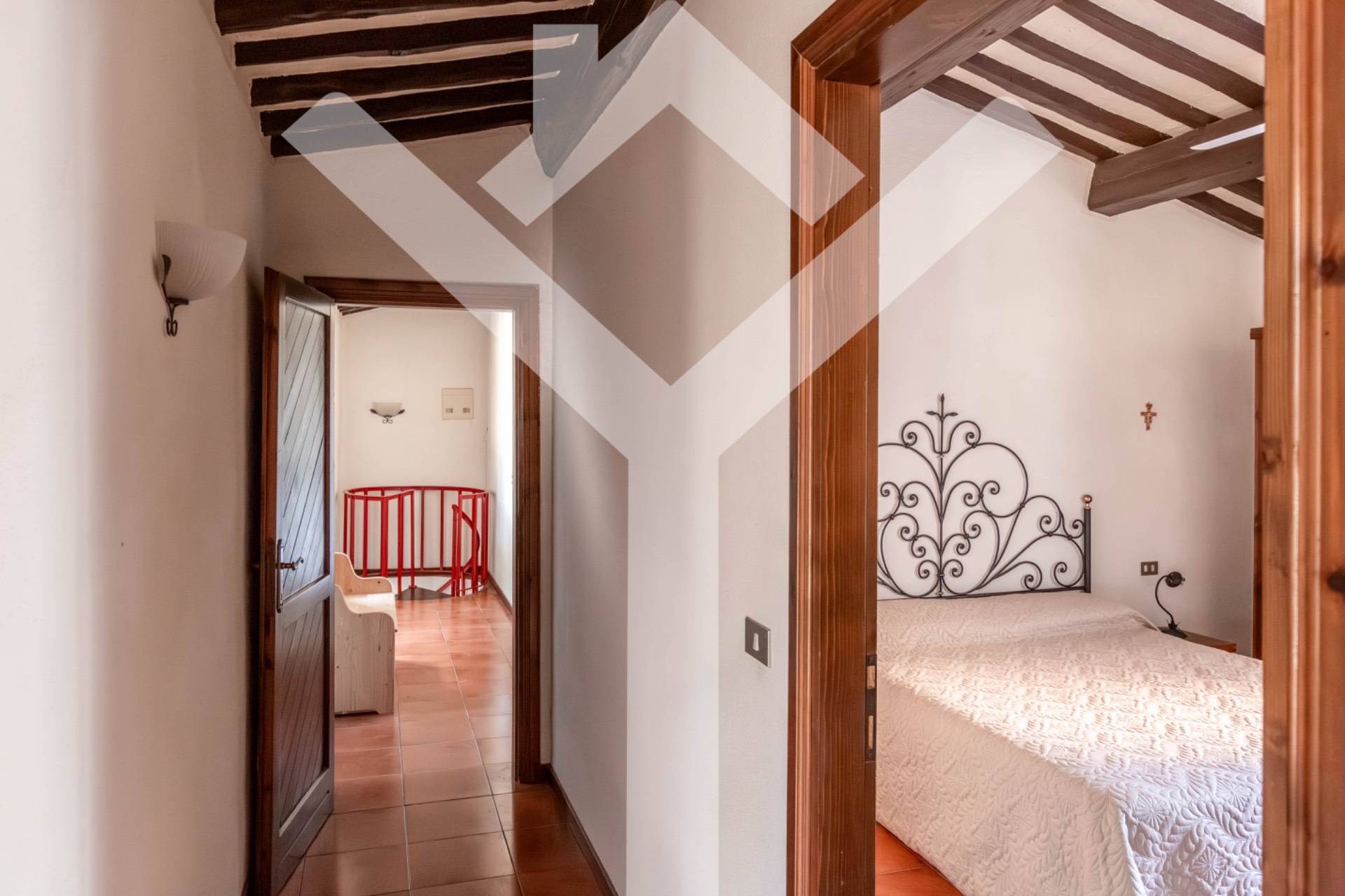 Villa for Sale to Castiglione della Pescaia