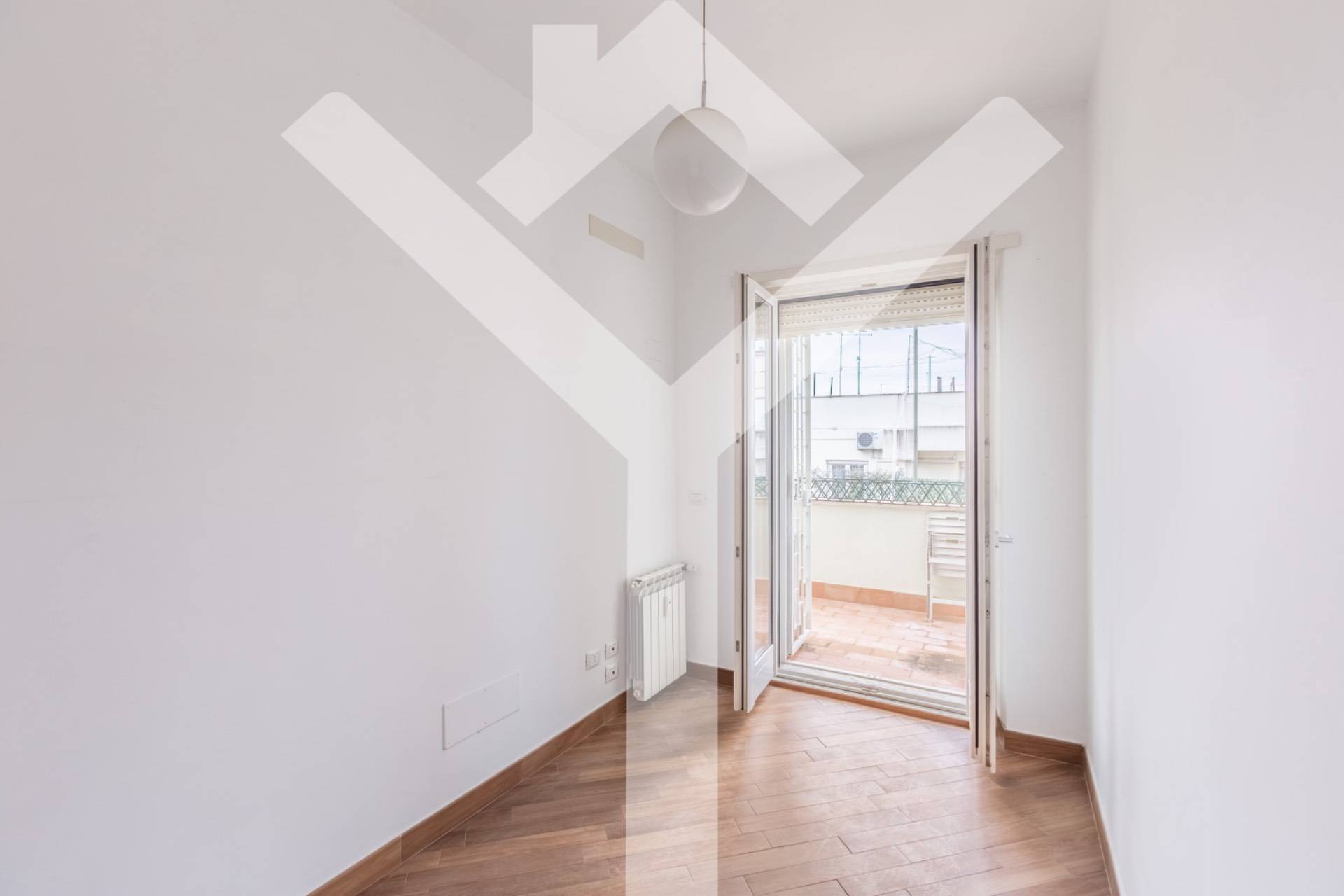 Apartment for Rent to Roma