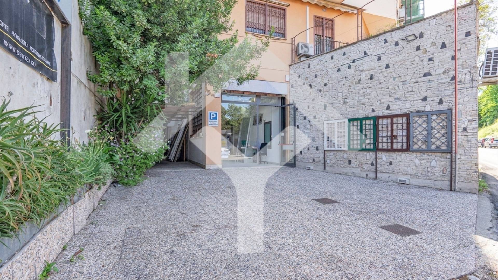 Commercial Property for Sale to Roma