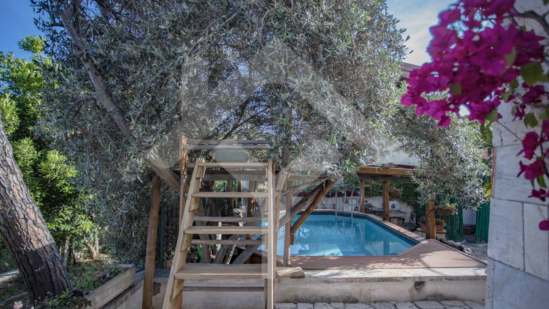 Apartment for Sale to Roma