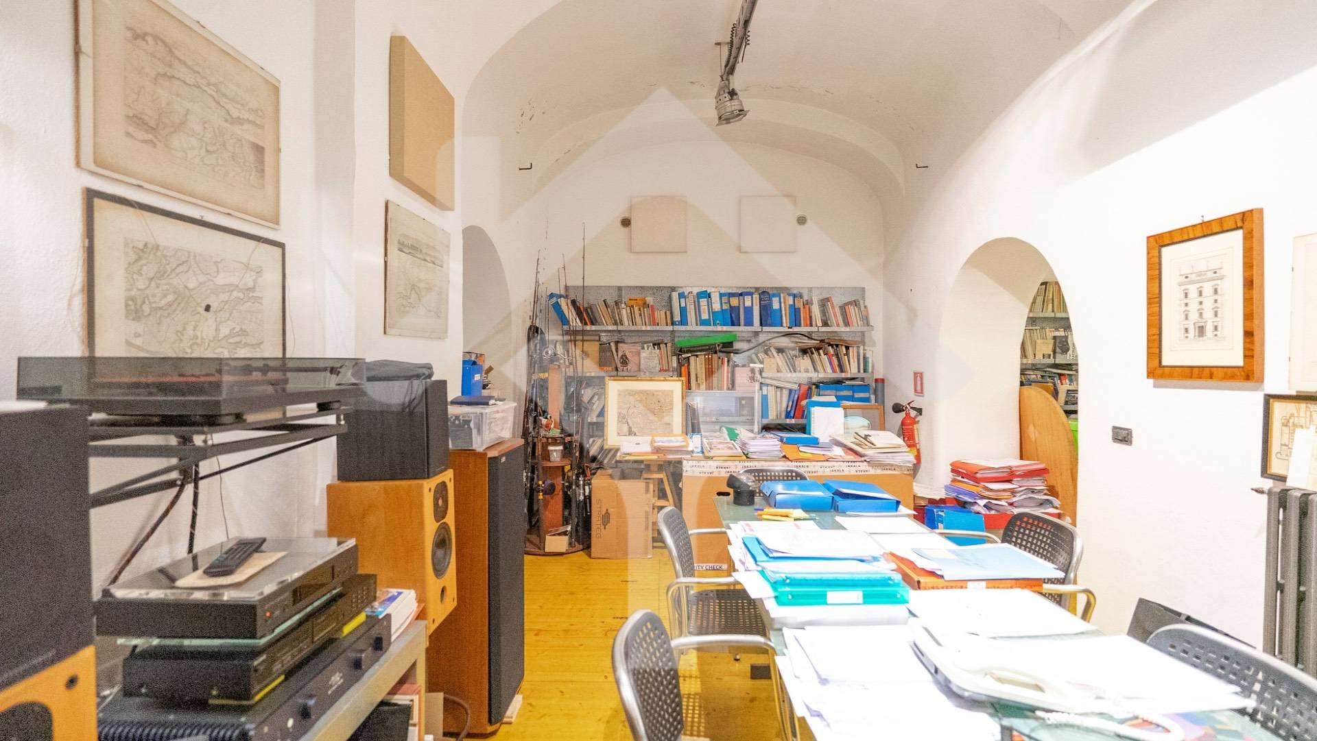 Study/Office for Sale to Roma