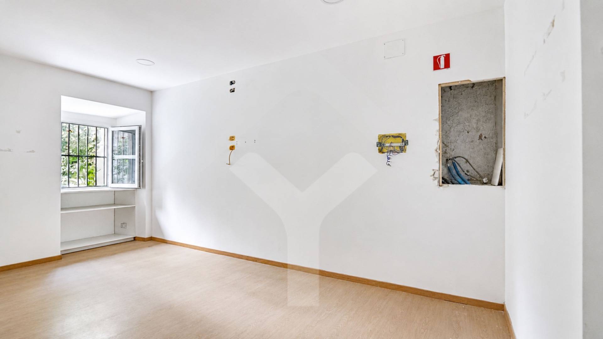 Study/Office for Rent to Roma