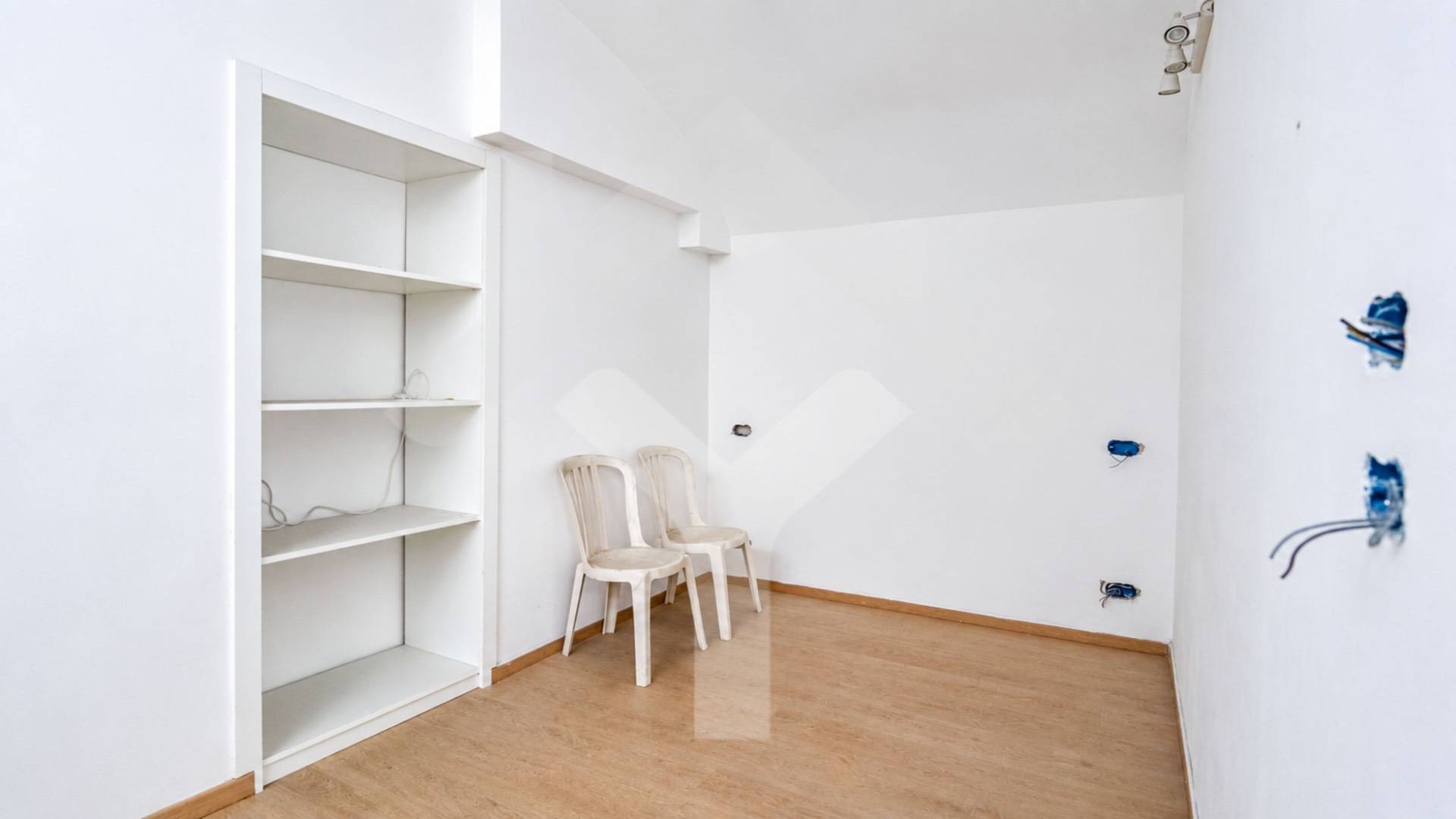 Study/Office for Rent to Roma