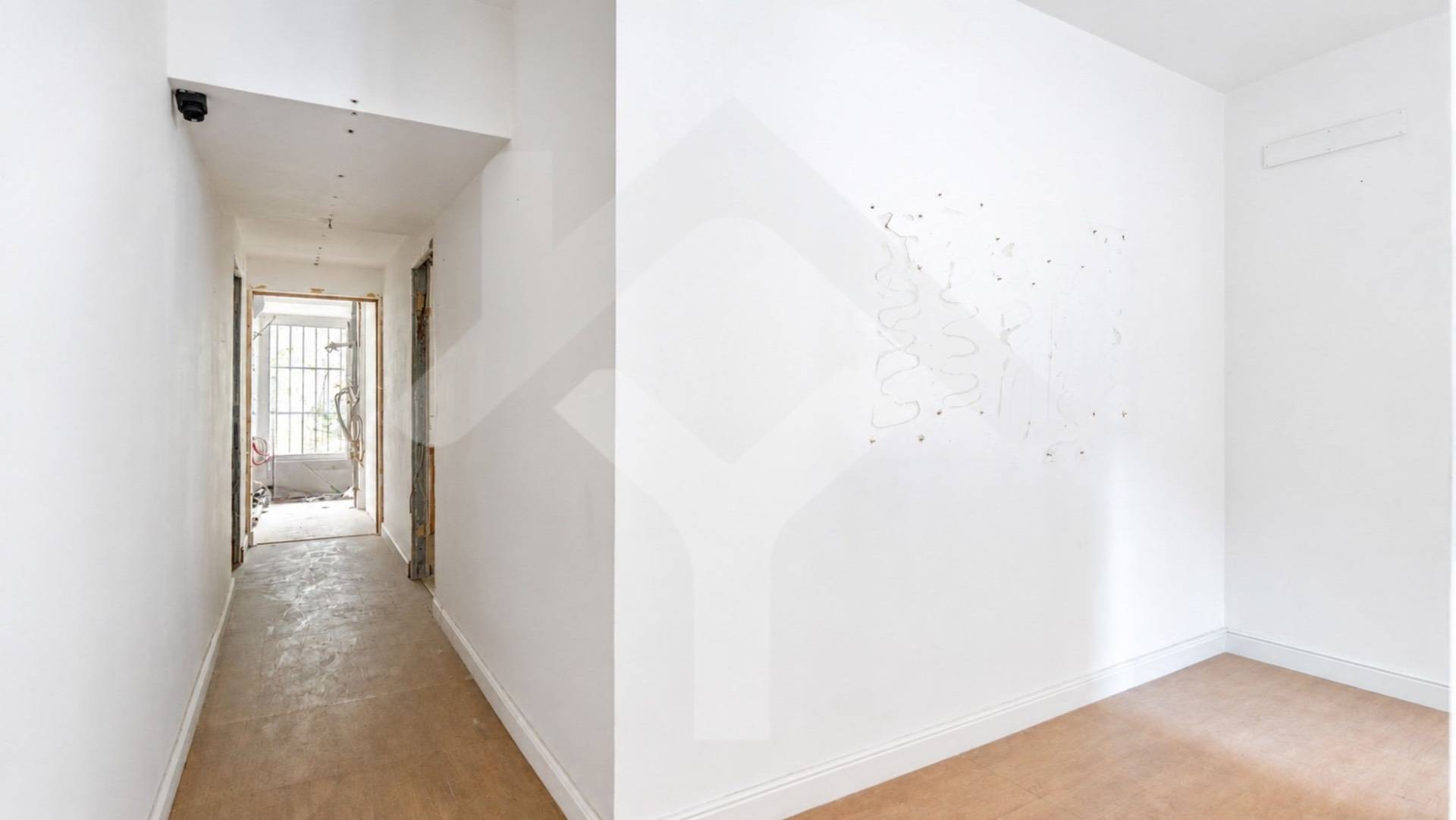 Study/Office for Rent to Roma