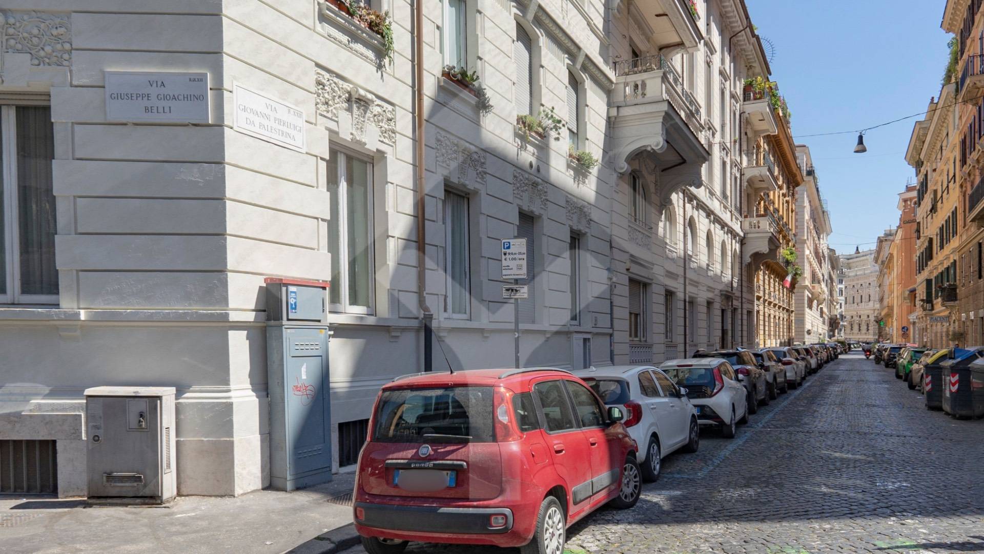 Study/Office for Rent to Roma
