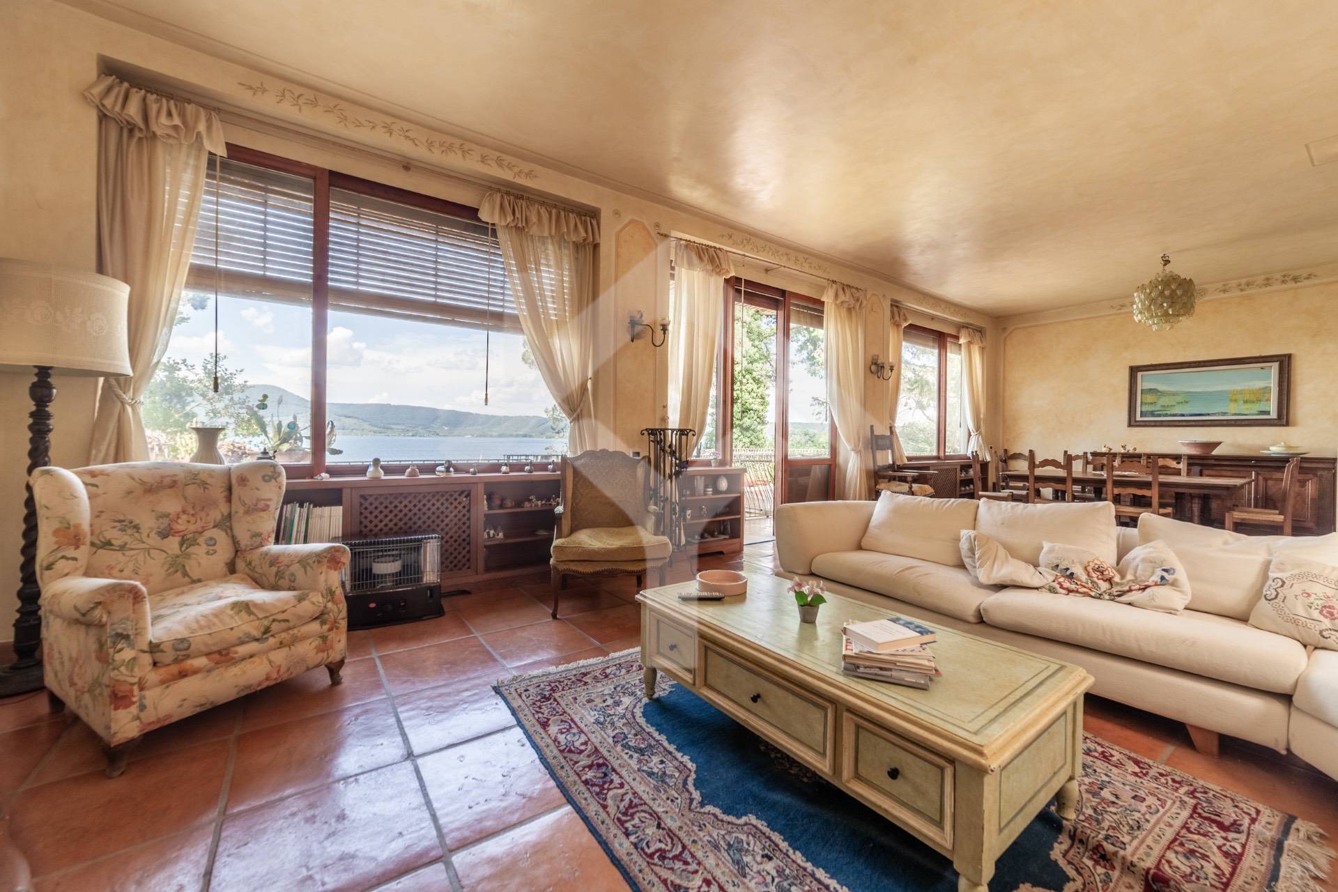 Villa for Sale to Ronciglione