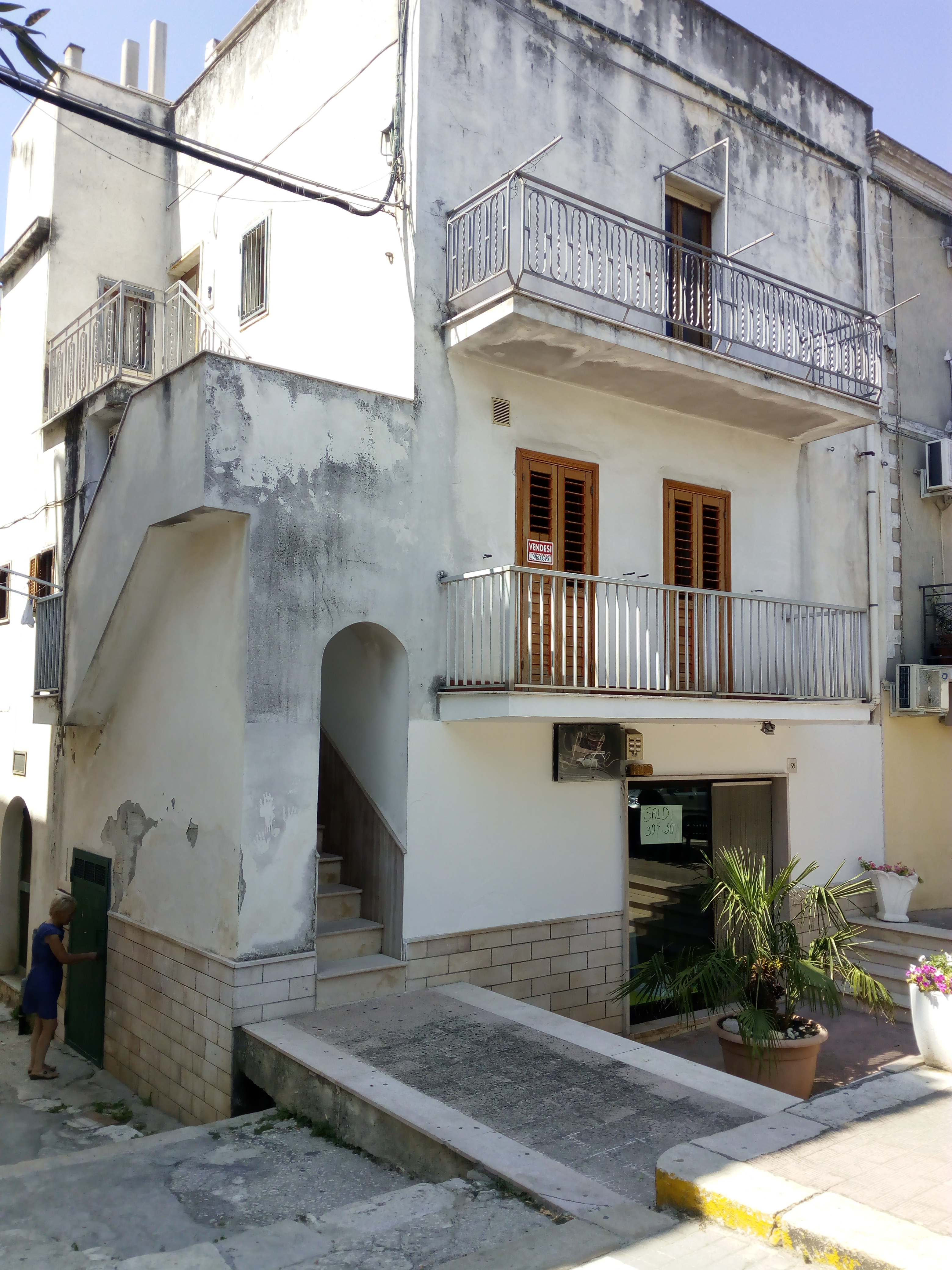  ischitella vendita quart: piazza pronto-casa-di-alessandro-pertosa