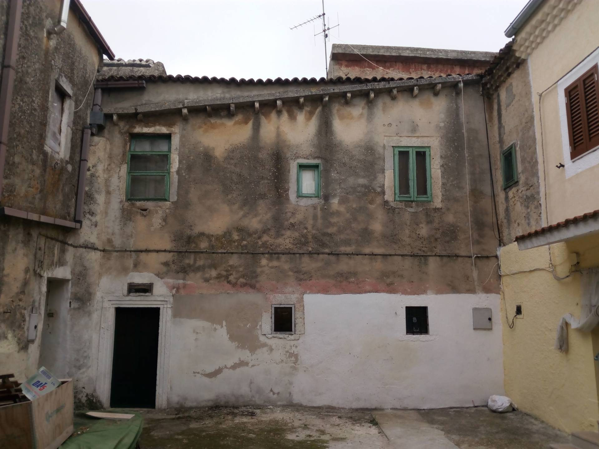  vico del gargano vendita quart: carmine+croci+particchiano pronto casa di alessandro pertosa