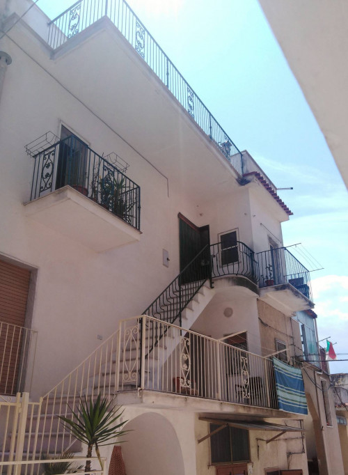 3 locali in vendita a Ischitella