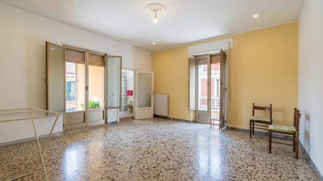 Stabile / Palazzo in vendita a San Nicandro Garganico