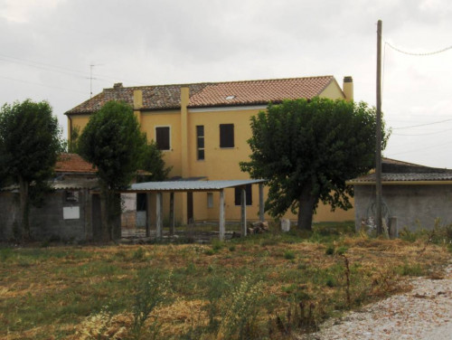 Casa abbinata in Vendita a Fano