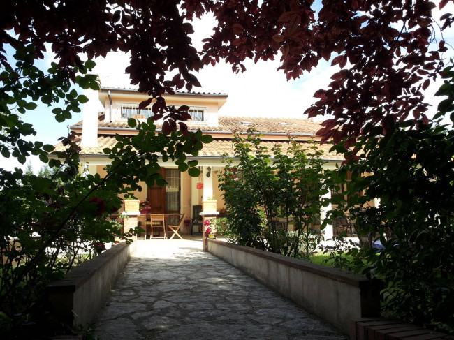 Villa in vendita a Carrara, Fano (PU)