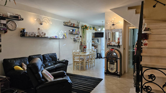 Villette a schiera in Vendita a Colli al Metauro