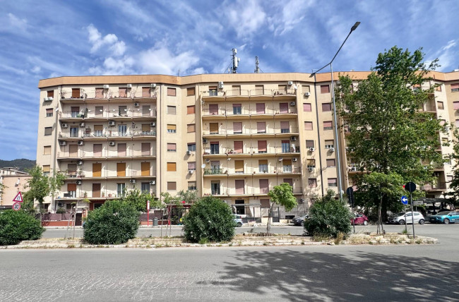 Appartamento in Vendita a Palermo
