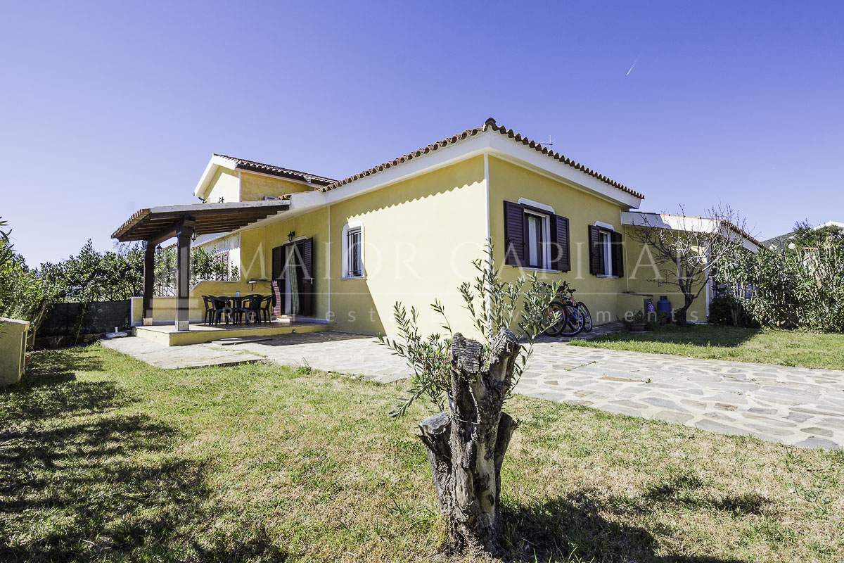 Villa Mare Agrustos Elenchi E Prezzi Di Vendita Waa2