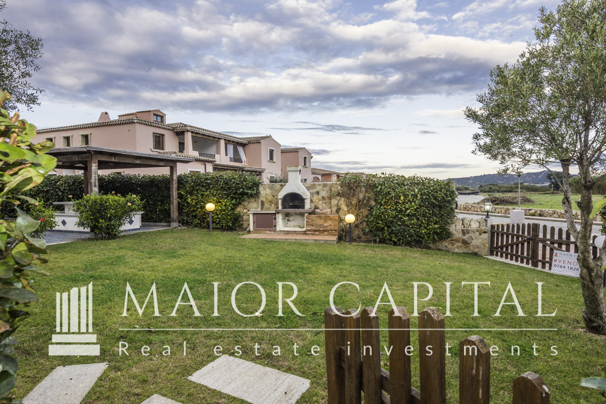 Villa LOIRI PORTO SAN PAOLO vendita    Maior Capital srls
