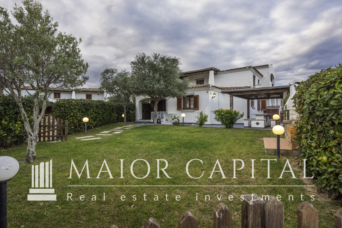 Villa LOIRI PORTO SAN PAOLO vendita    Maior Capital srls