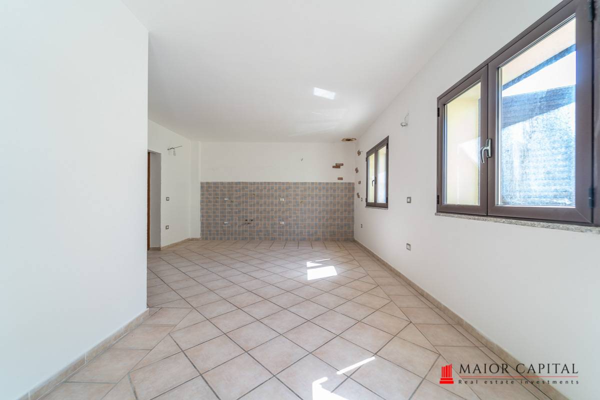 Appartamento TORPÈ vendita    Maior Capital srls