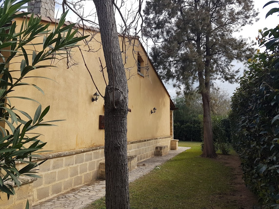 Villa CAMPOFELICE DI ROCCELLA vendita    Fai Affari Immobiliari di Lo Bosco Salvatore