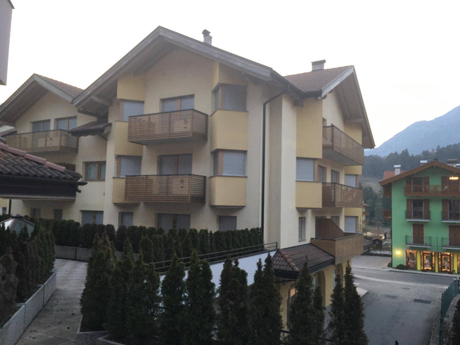 Foto appartamento in vendita a Comano Terme (Trento)