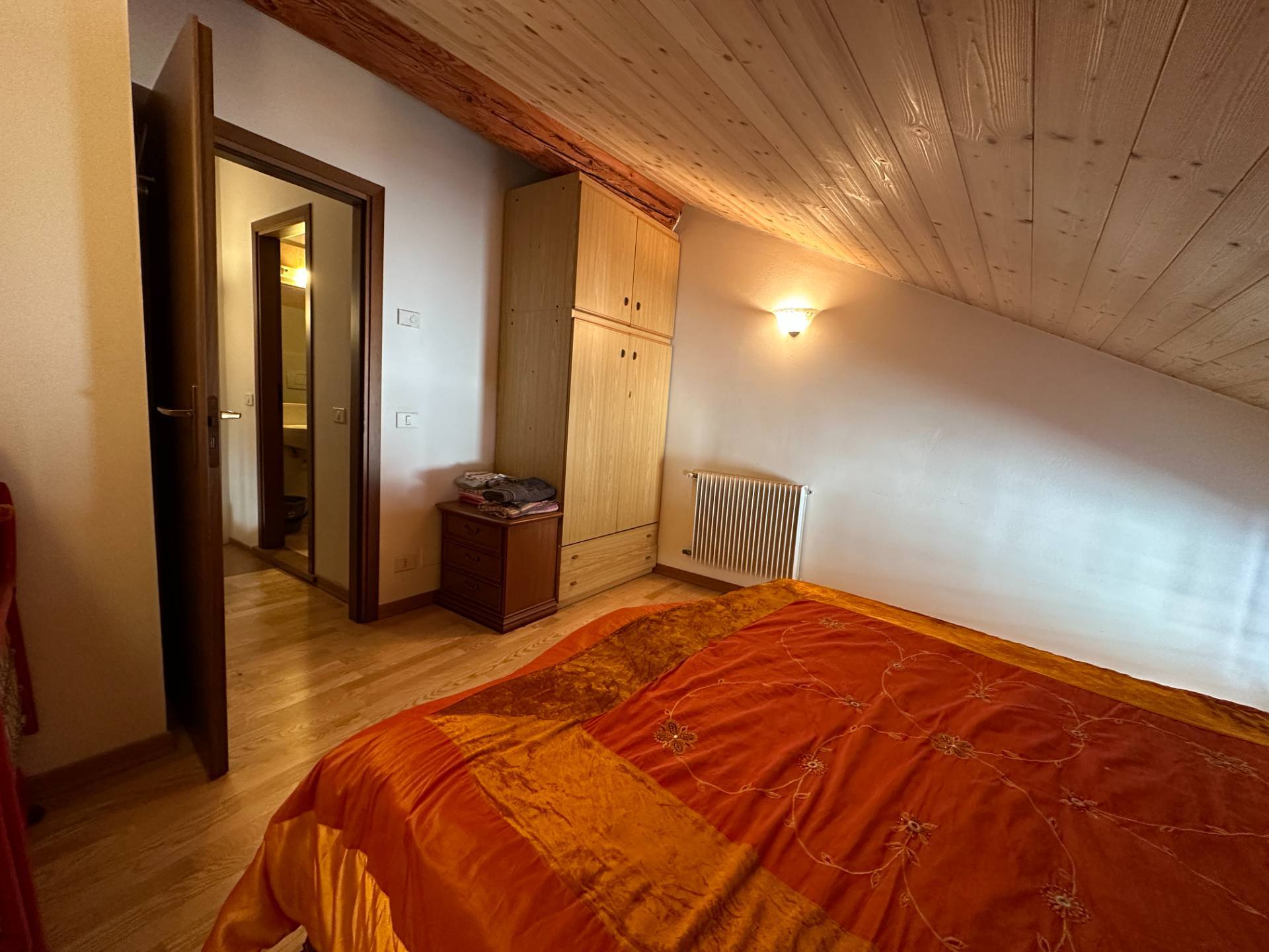 Foto appartamento in vendita a Carisolo (Trento)