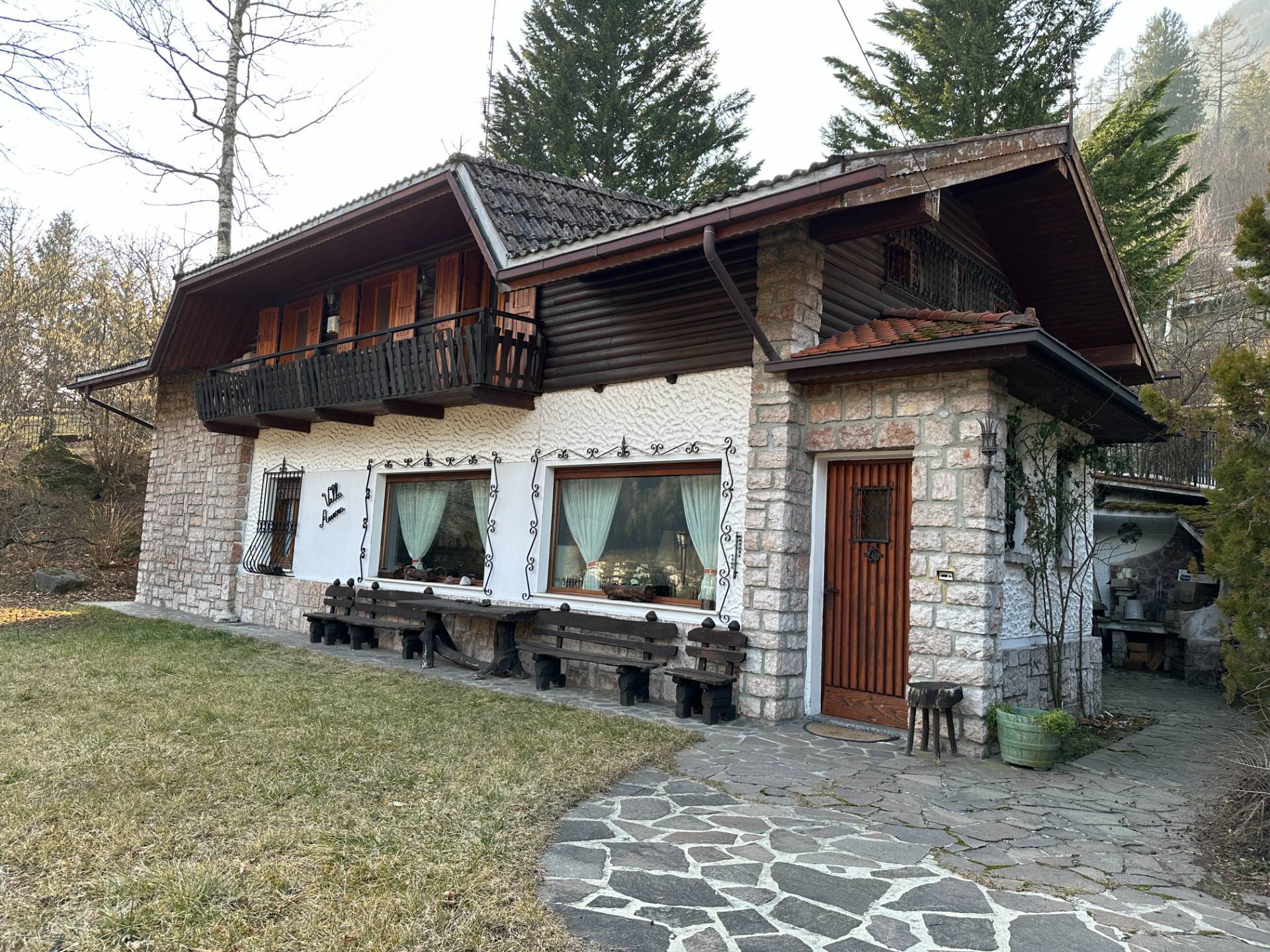 Villa Indipendente in vendita a Spiazzo