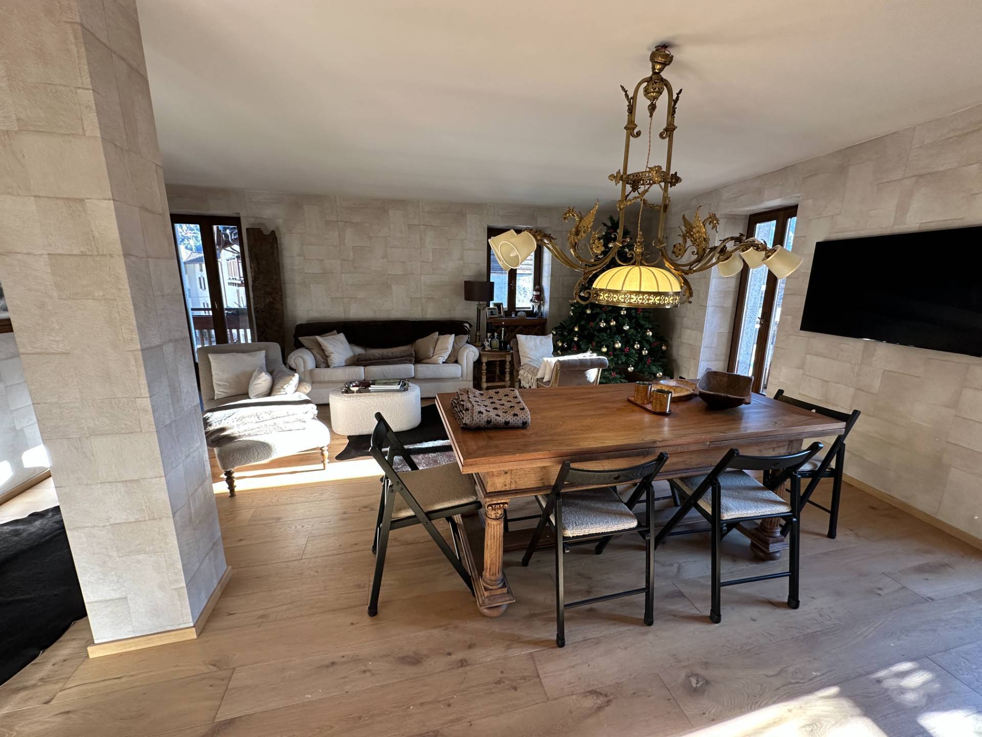 Foto appartamento in vendita a Spiazzo (Trento)