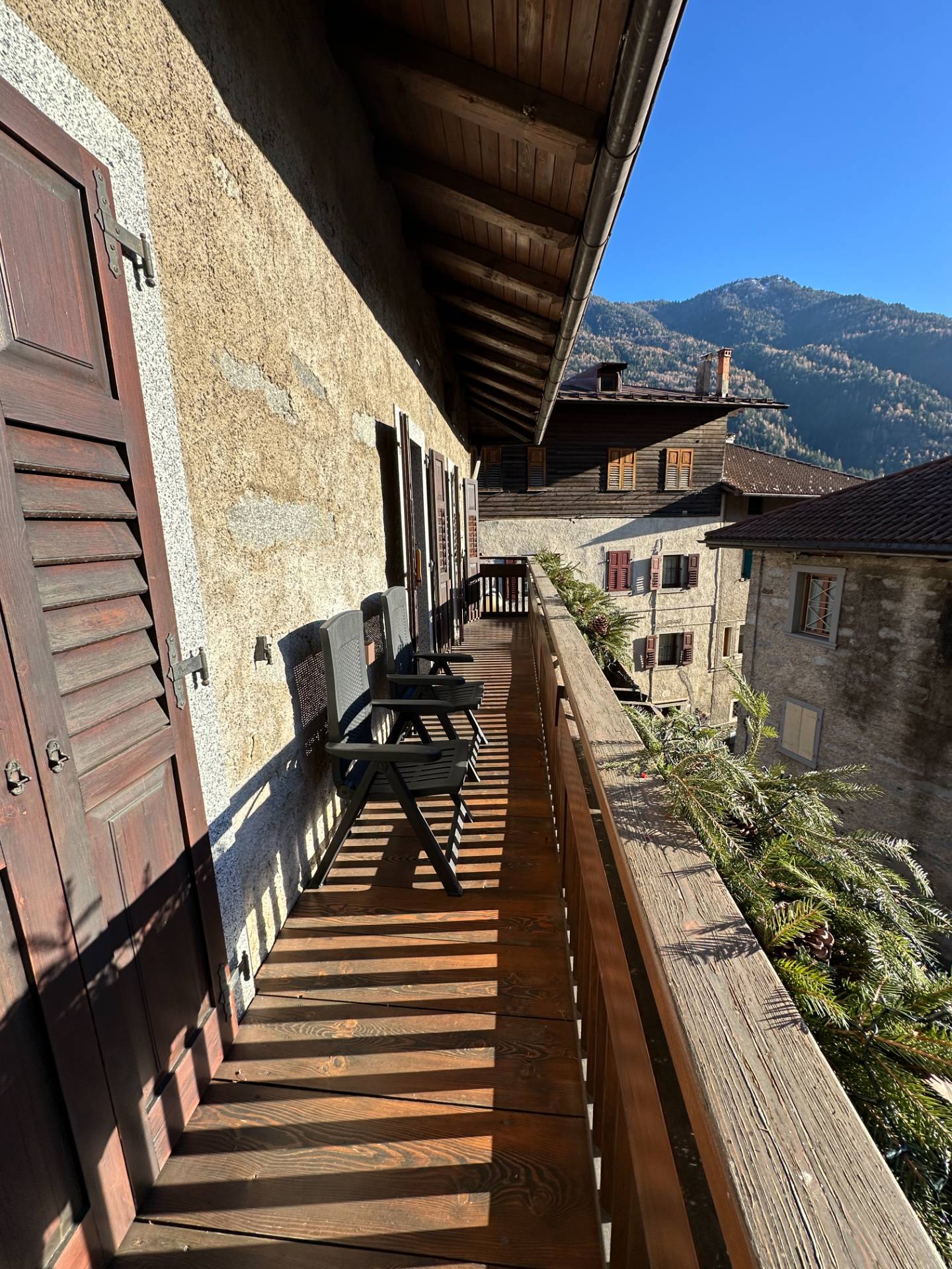 Foto appartamento in vendita a Spiazzo (Trento)