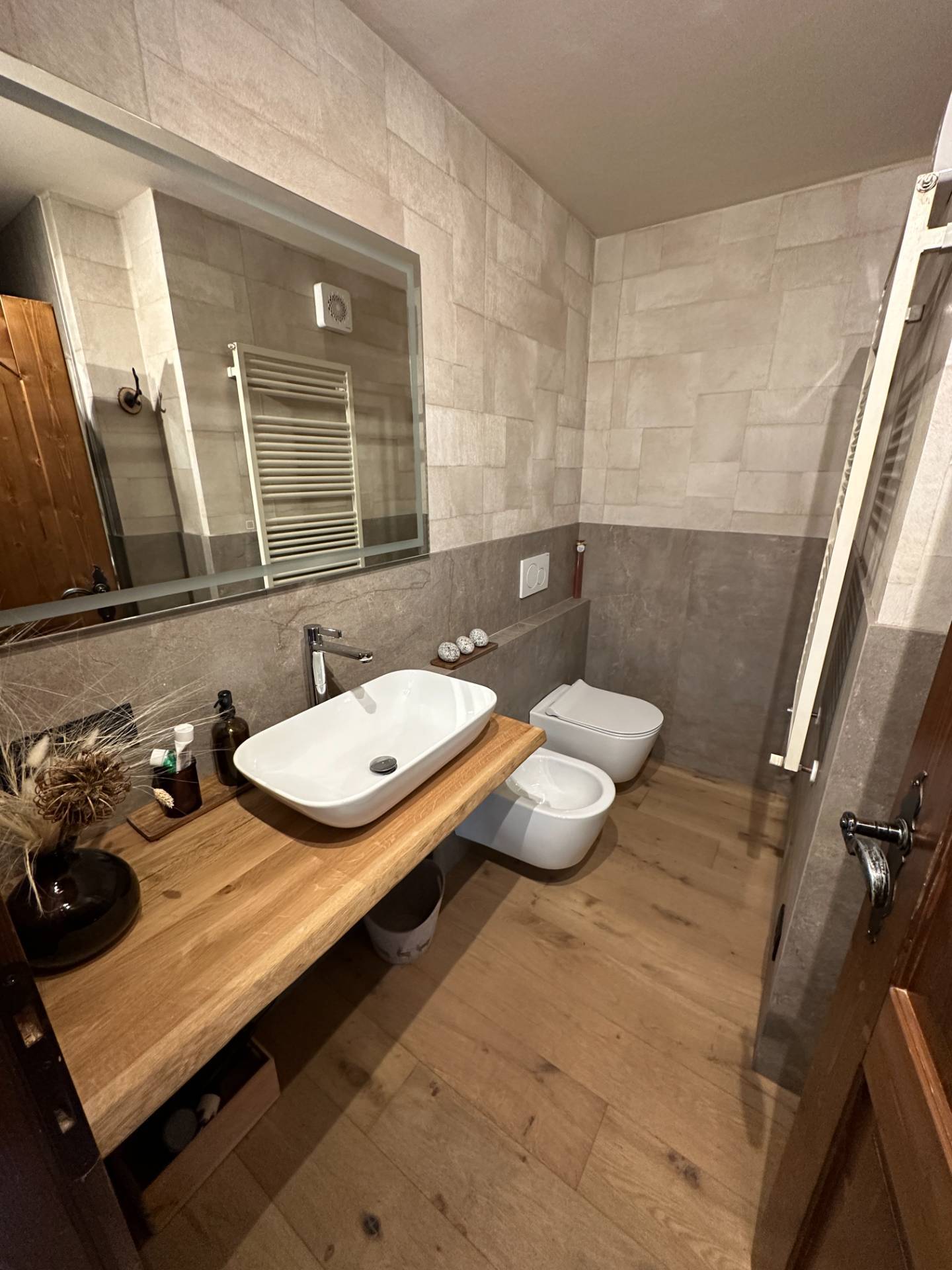 Foto appartamento in vendita a Spiazzo (Trento)