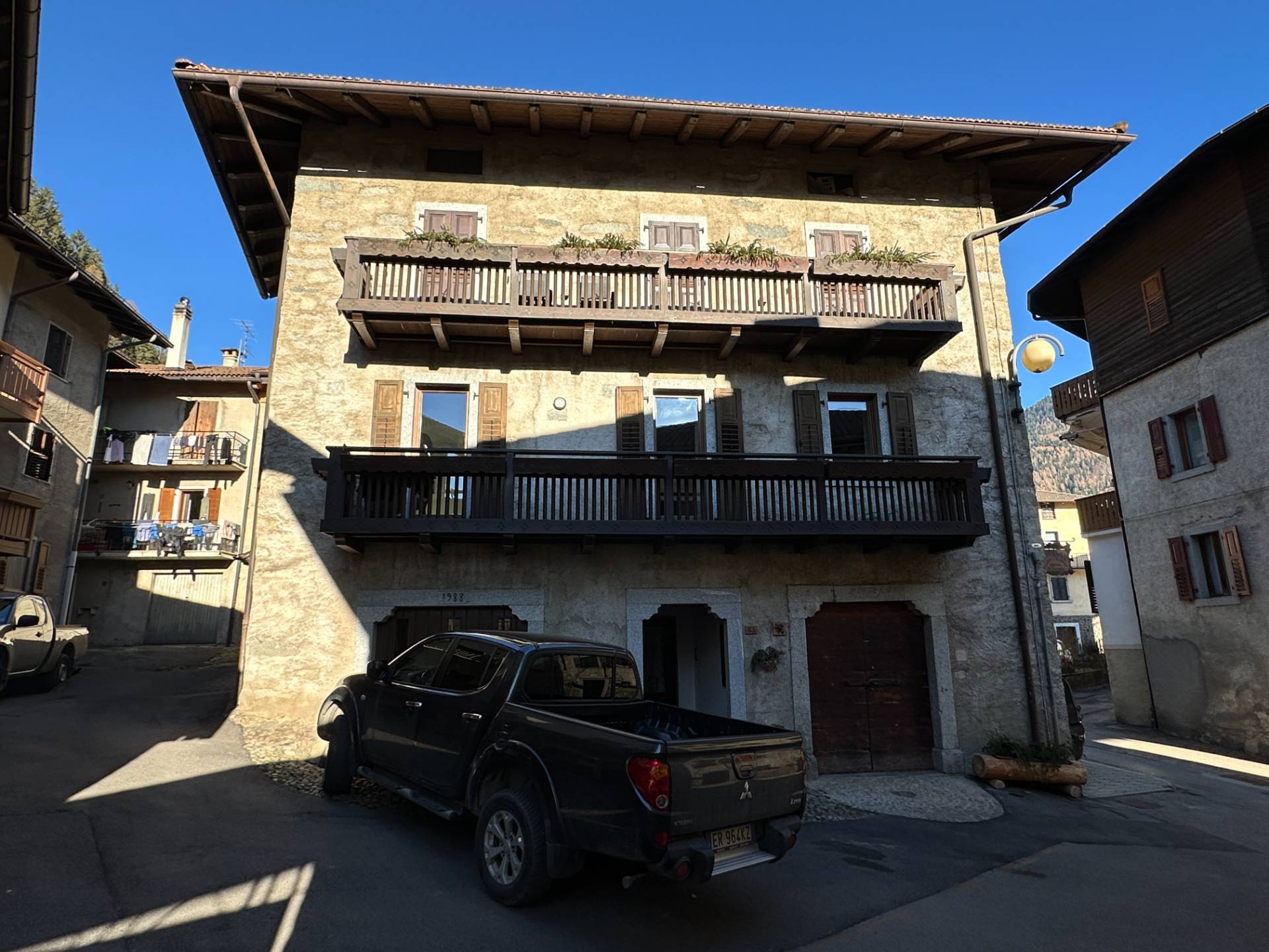 Foto appartamento in vendita a Spiazzo (Trento)